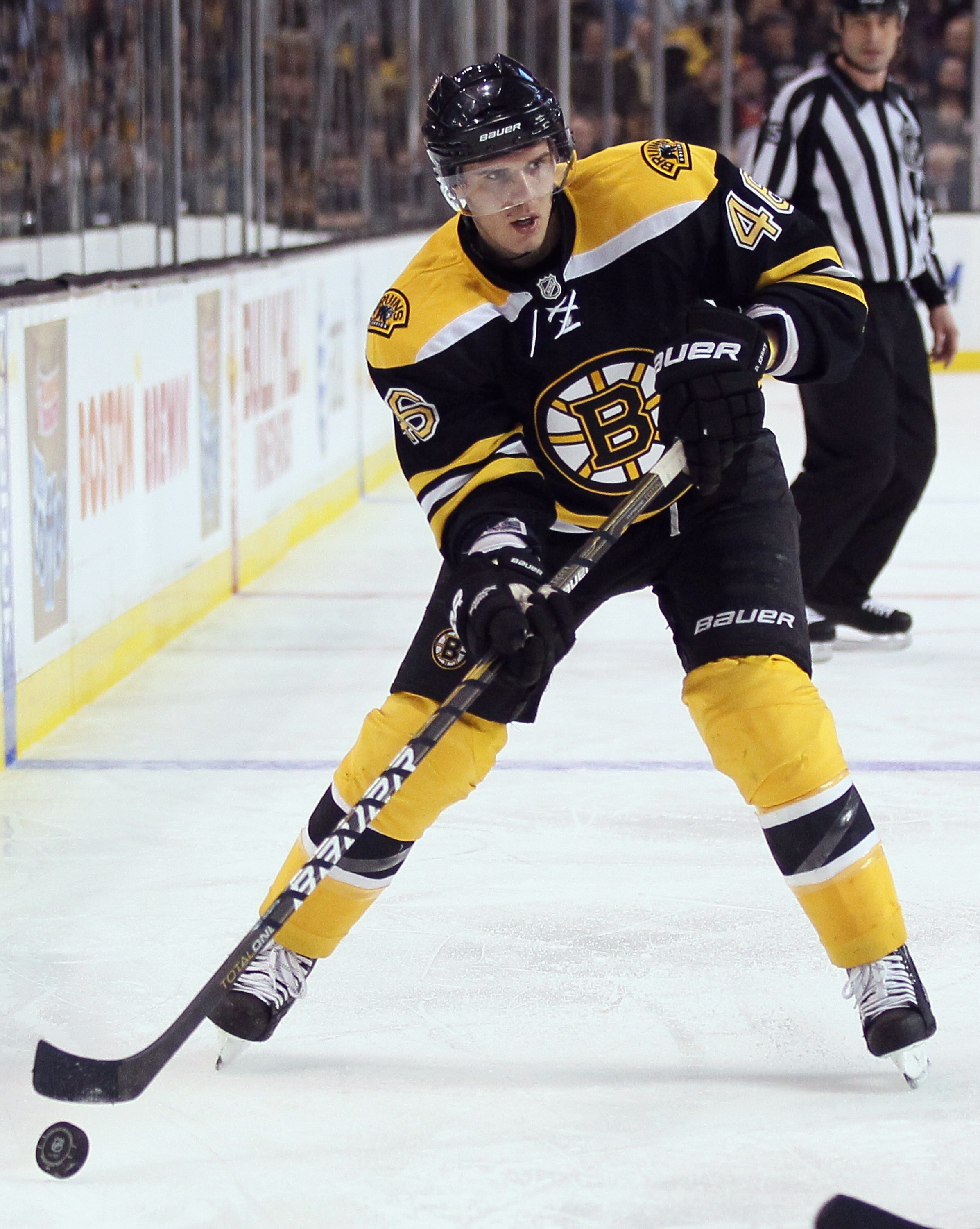 BOSTON, MA - MARCH 24:  David Krejci #46 of the Boston Bruins looks to pass in the third period against the Montreal Canadiens on March 24, 2011 at the TD Garden in Boston, Massachusetts.  The Boston Bruins defeated the Montreal Canadiens 7-0.  (Photo by