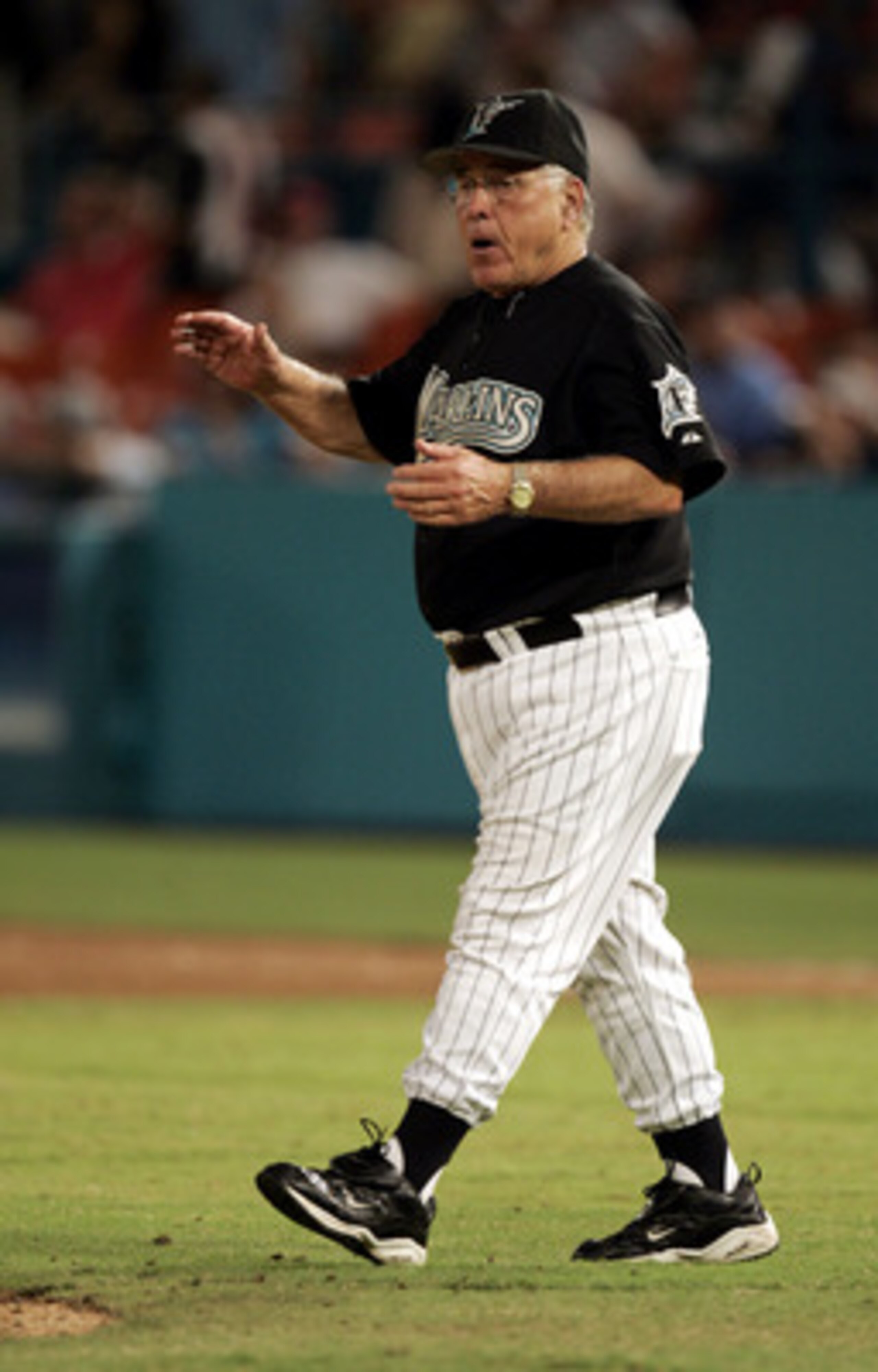 MIAMI - SEPTEMBER 16:  Manager Jack McKeon #15 of the Florida Marlins makes one of his many trips to the mound during their 13-3 loss to the Philadelphia Phillies on September 16, 2005 at Dolphins Stadium in Miami, Florida.  (Photo by Eliot J. Schechter/G