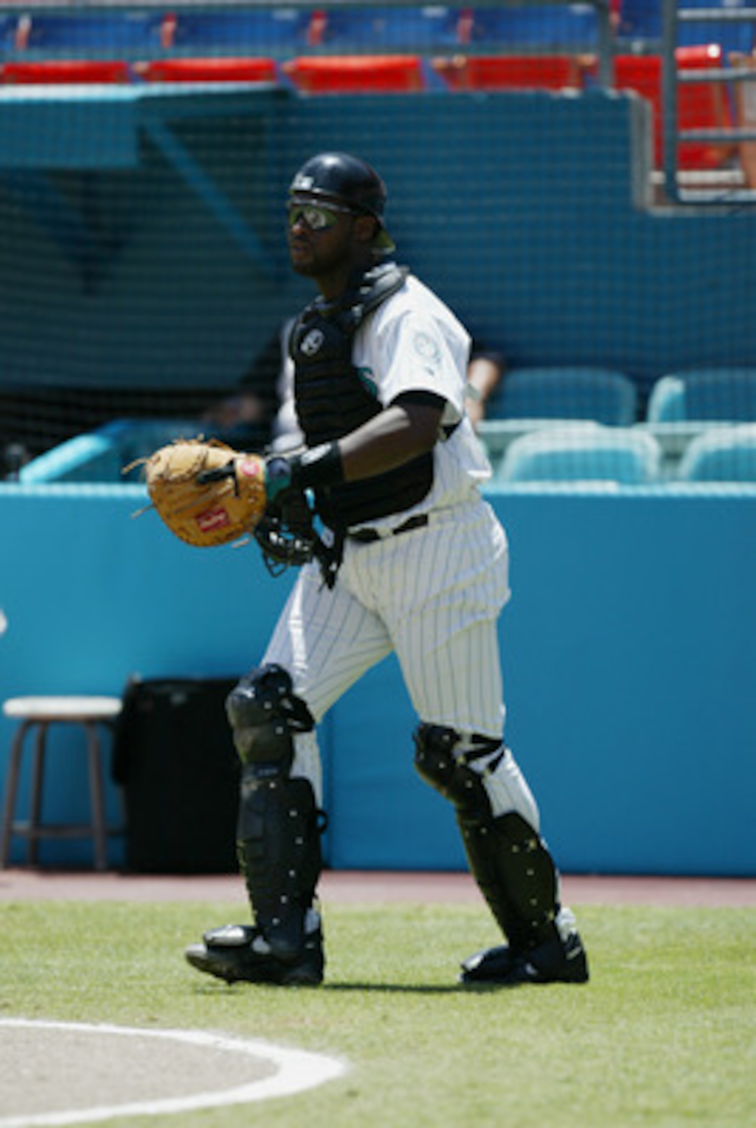 MIAMI - APRIL 28 :  Catcher Charles Johnson #23 of the Florida Marlins walks to the plate during the MLB game against the Arizona Diamondbacks at Pro Player Stadium in Miami, Florida on April 28, 2002.  The Diamondbacks won 5-4. (Photo by Eliot Schechter/