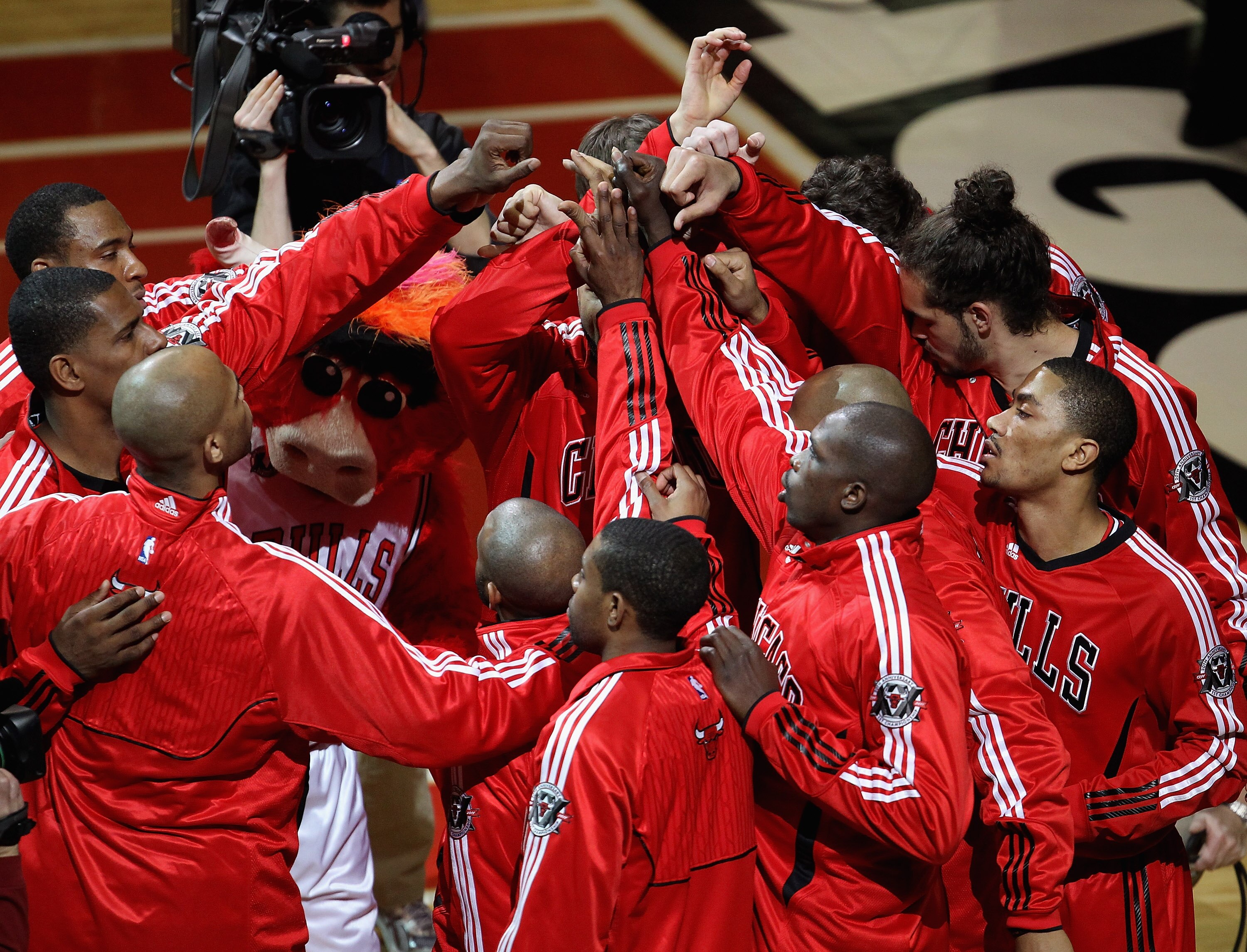 CHICAGO, IL - APRIL 13: The Chicago Bulls huddle before a game against the New Jersey Nets at the United Center on April 13, 2011 in Chicago, Illinois. The Bulls defeated the Nets 97-92. NOTE TO USER: User expressly acknowledges and agress that, by downlo
