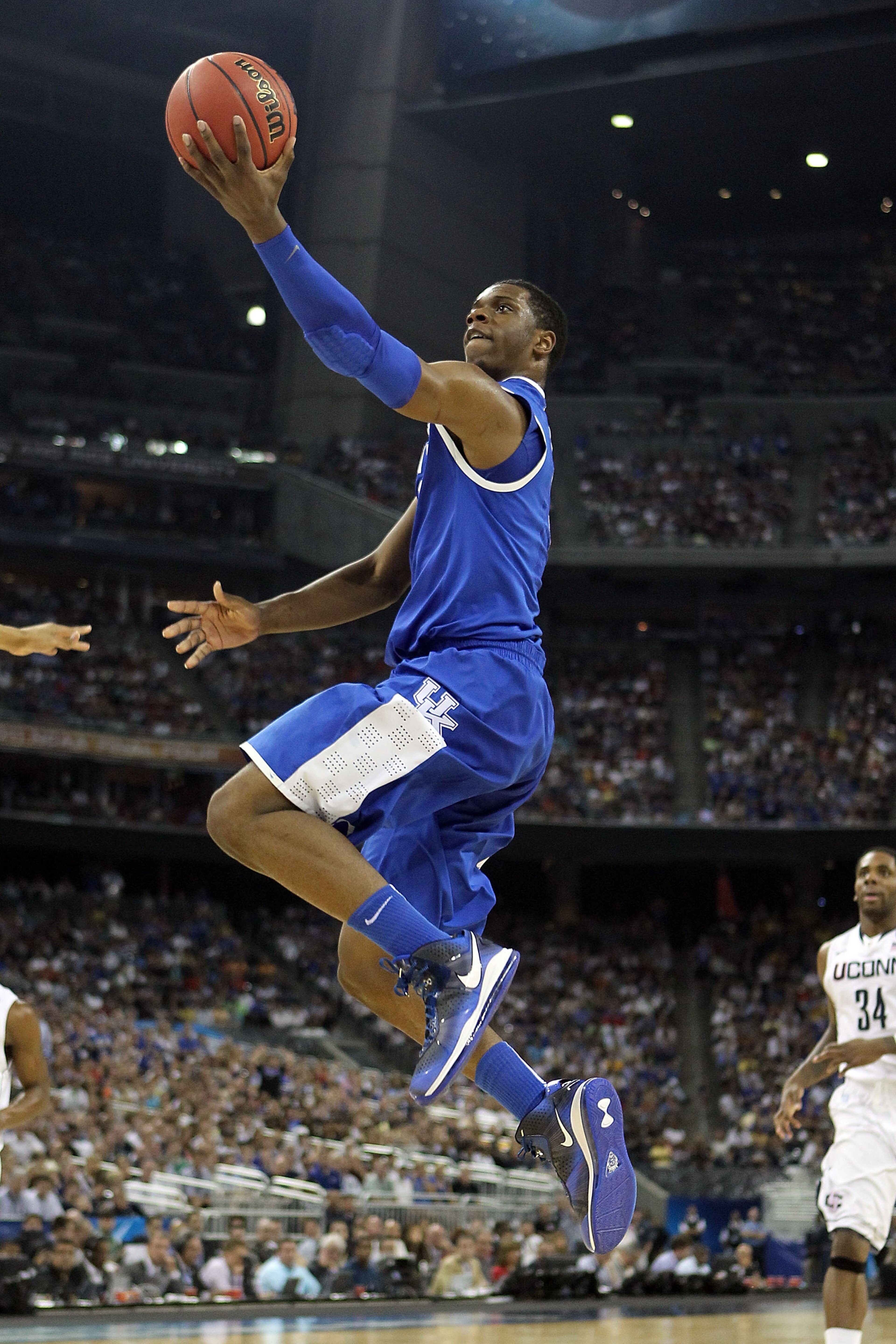 HOUSTON, TX - APRIL 02: Terrence Jones #3 of the Kentucky Wildcats goes to the hoop against the Connecticut Huskies during the National Semifinal game of the 2011 NCAA Division I Men's Basketball Championship at Reliant Stadium on April 2, 2011 in Housto HOUSTON, TX - APRIL 02: Terrence Jones #3 of the Kentucky Wildcats goes to the hoop against the Connecticut Huskies during the National Semifinal game of the 2011 NCAA Division I Men's Basketball Championship at Reliant Stadium on April 2, 2011 in Housto