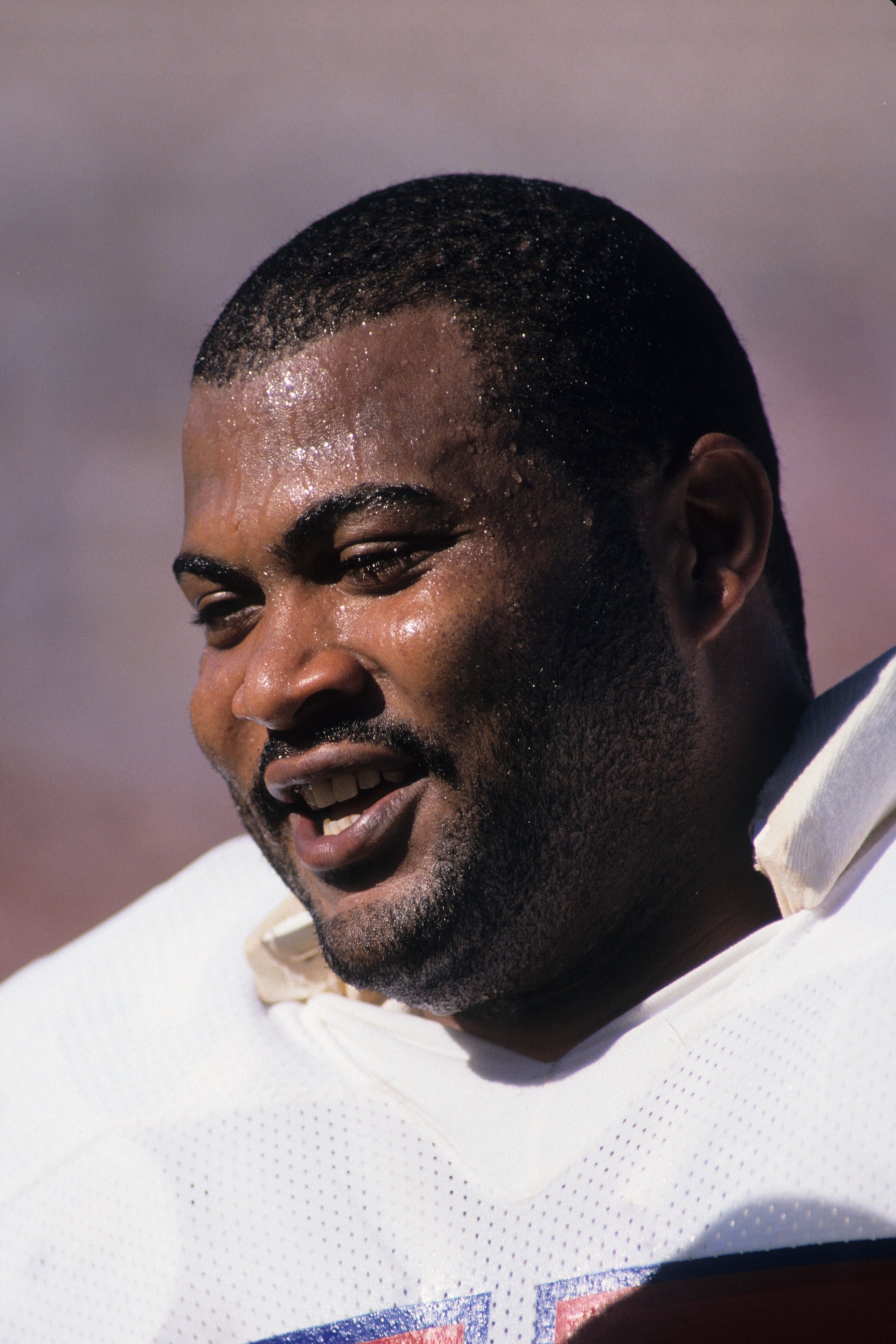 LOS ANGELES, CA - NOVEMBER 26:  Defensive end Kenneth Sims of the New England Patriots looks on during the game against the Los Angeles Raiders at the Los Angeles Memorial Coliseum on November 26, 1989 in Los Angeles, California.  The Raiders won 24-21.