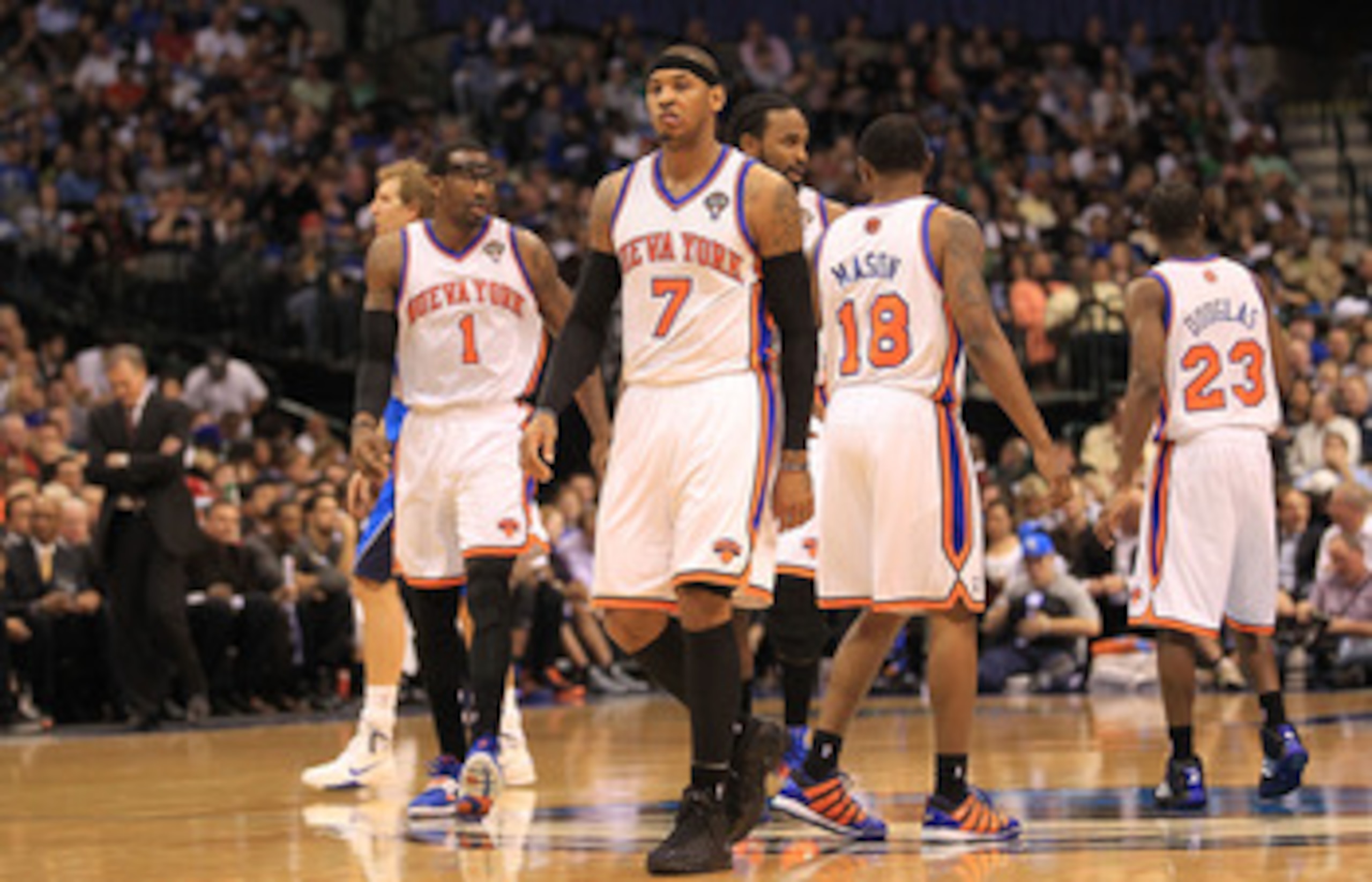 DALLAS, TX - MARCH 10:  Forward Carmelo Anthony #7 of the New York Knicks at American Airlines Center on March 10, 2011 in Dallas, Texas.  NOTE TO USER: User expressly acknowledges and agrees that, by downloading and or using this photograph, User is cons