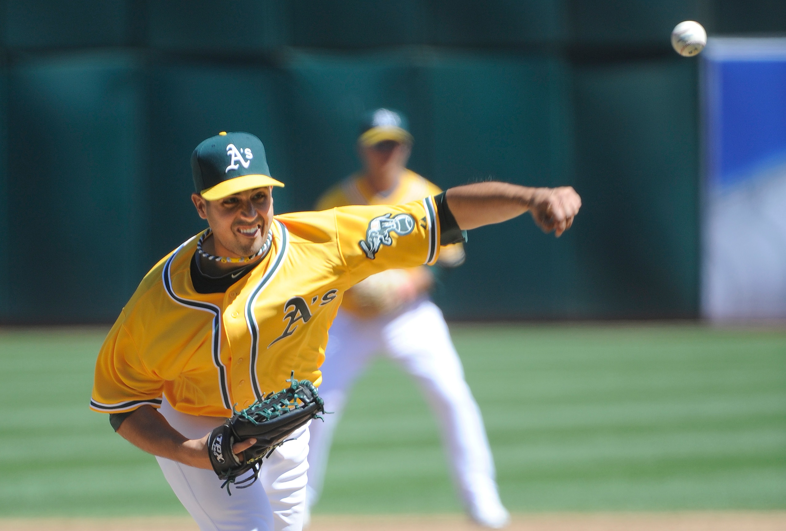 OAKLAND, CA - APRIL 3: Gio Gonzalez #47 of the Oakland Athletics pitches against the Seattle Mariners during a MLB baseball game at the Oakland-Alameda County Coliseum April 3, 2011 in Oakland, California. (Photo by Thearon W. Henderson/Getty Images) OAKLAND, CA - APRIL 3: Gio Gonzalez #47 of the Oakland Athletics pitches against the Seattle Mariners during a MLB baseball game at the Oakland-Alameda County Coliseum April 3, 2011 in Oakland, California. (Photo by Thearon W. Henderson/Getty Images)