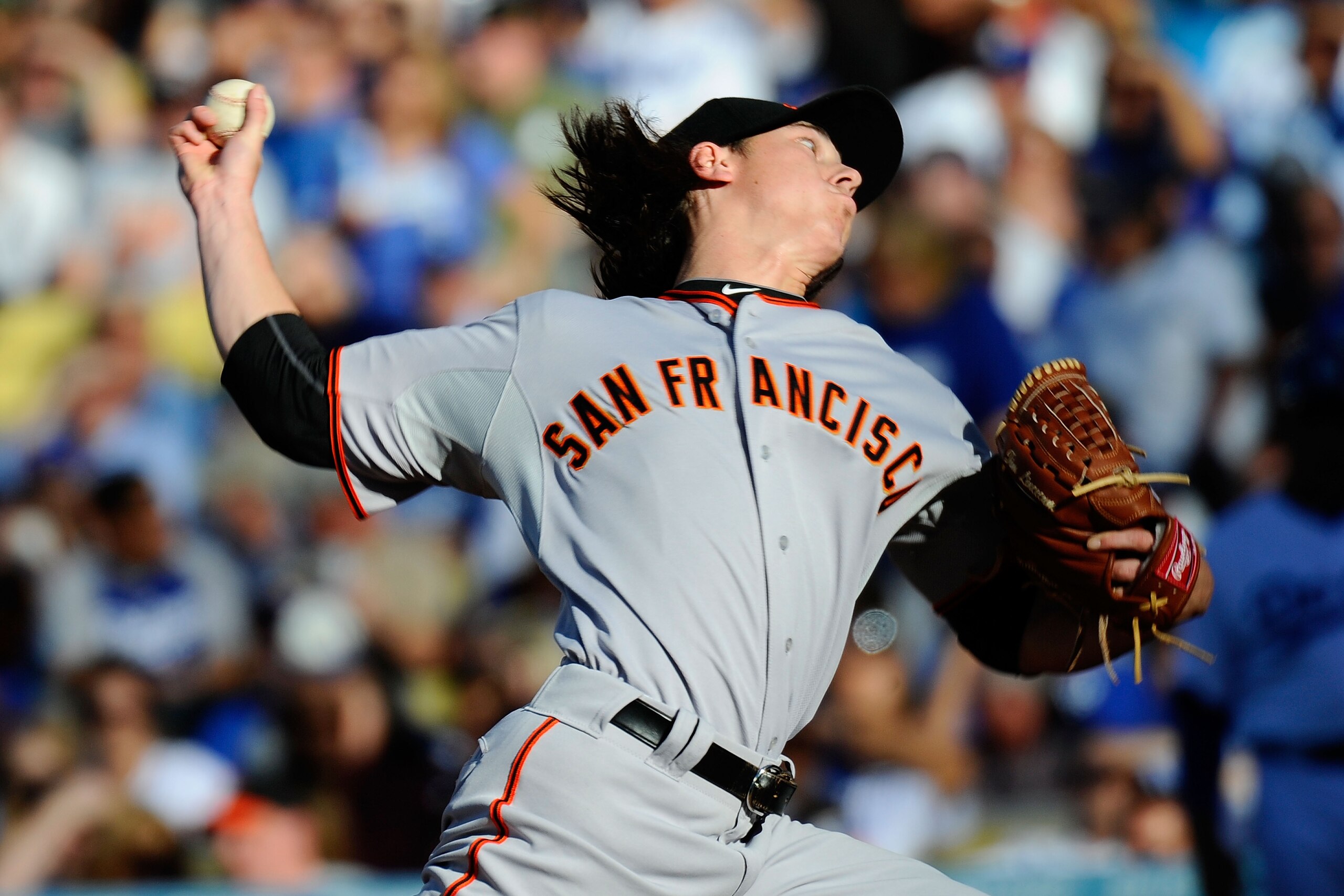 LOS ANGELES, CA - MARCH 31: Tim Lincecum #55 of the San Francisco Giants throws a pitch against the Los Angeles Dodgers on Opening Day at Dodger Stadium on March 31, 2011 in Los Angeles, California. (Photo by Kevork Djansezian/Getty Images) LOS ANGELES, CA - MARCH 31: Tim Lincecum #55 of the San Francisco Giants throws a pitch against the Los Angeles Dodgers on Opening Day at Dodger Stadium on March 31, 2011 in Los Angeles, California. (Photo by Kevork Djansezian/Getty Images)