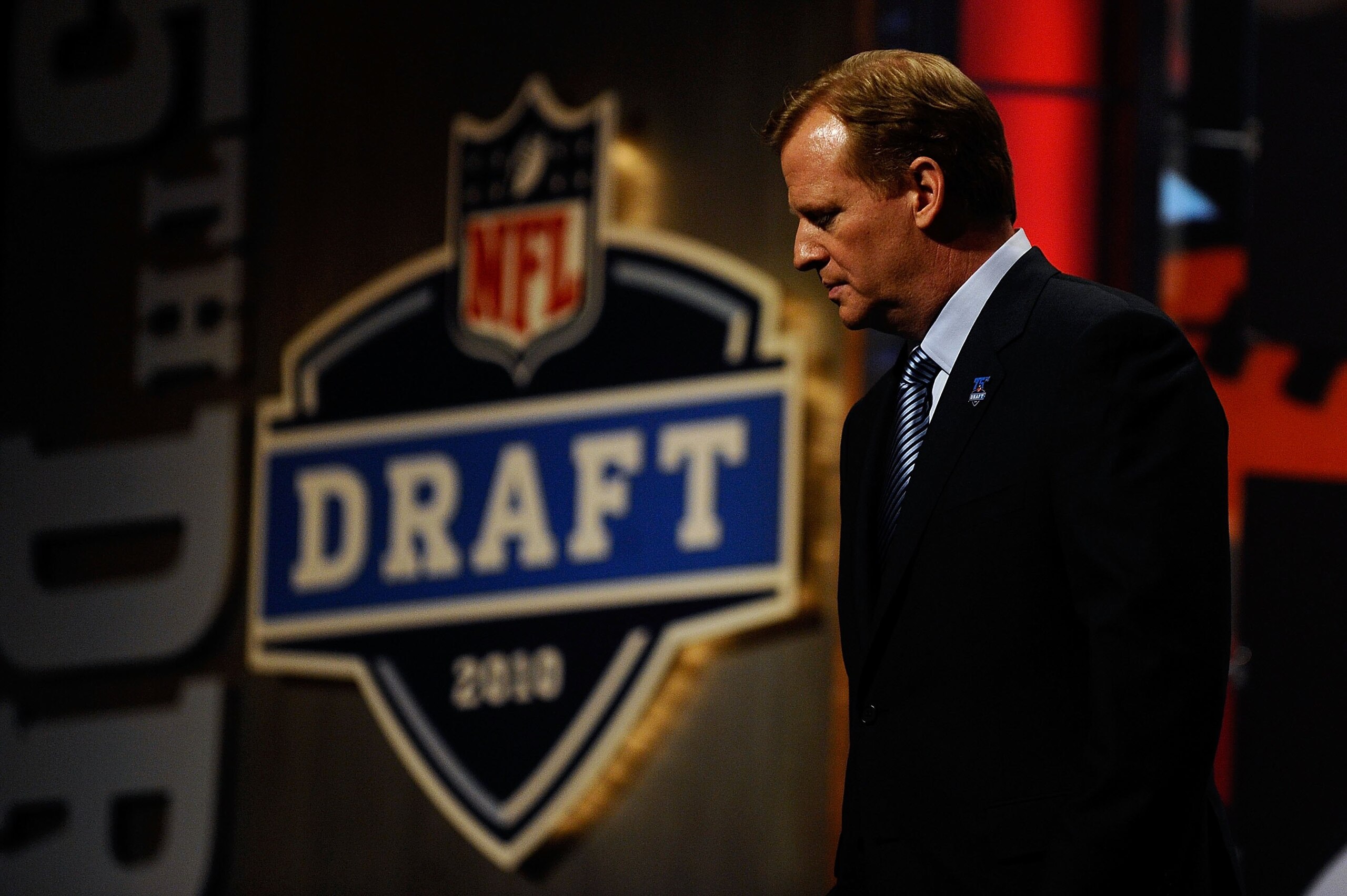 NEW YORK - APRIL 22: NFL Commissioner Roger Goodell looks on as he stands on stage during the first round of the 2010 NFL Draft at Radio City Music Hall on April 22, 2010 in New York City. (Photo by Jeff Zelevansky/Getty Images) NEW YORK - APRIL 22: NFL Commissioner Roger Goodell looks on as he stands on stage during the first round of the 2010 NFL Draft at Radio City Music Hall on April 22, 2010 in New York City. (Photo by Jeff Zelevansky/Getty Images)