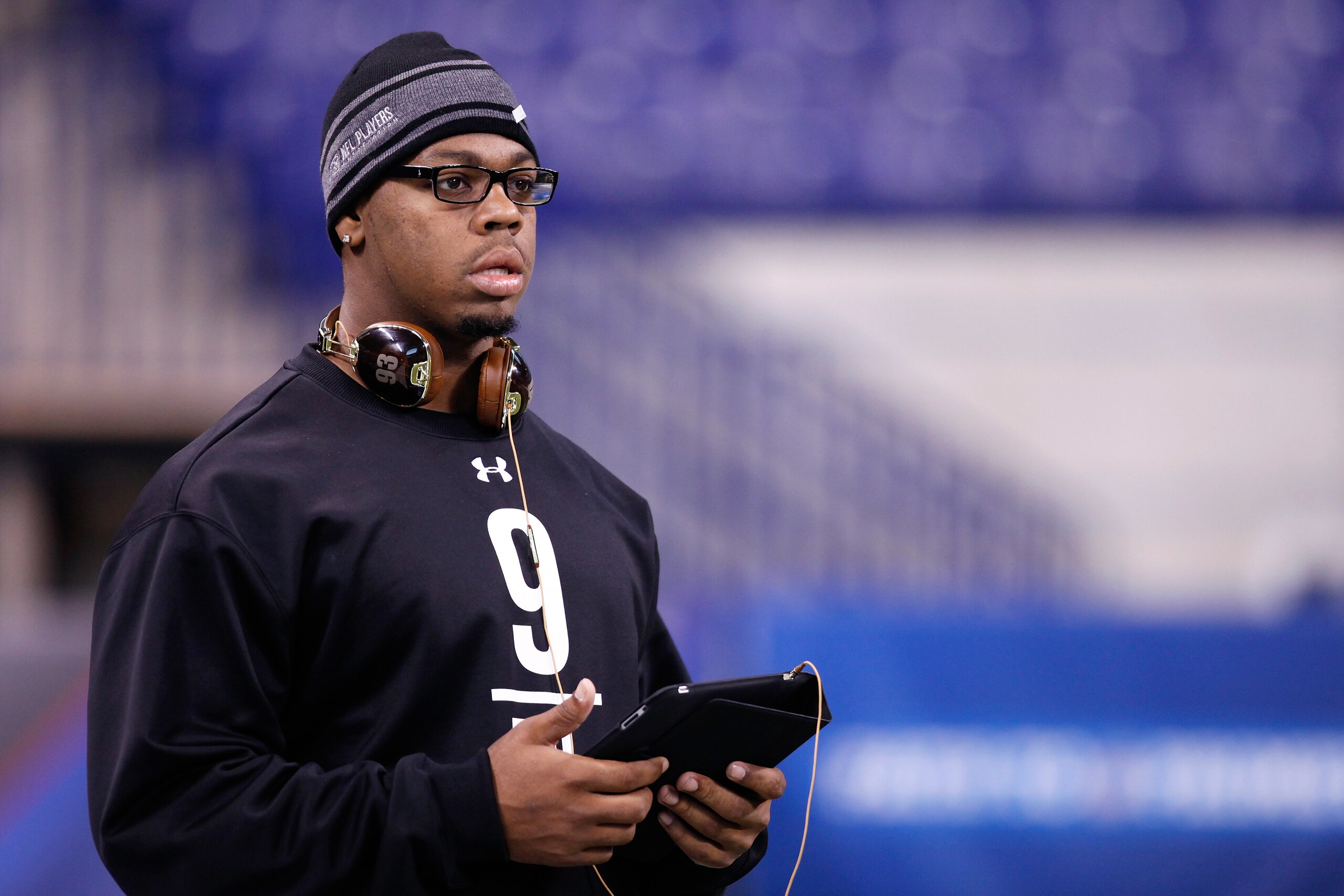 INDIANAPOLIS, IN - FEBRUARY 28: Defensive lineman Da'Quan Bowers of Clemson looks on during the 2011 NFL Scouting Combine at Lucas Oil Stadium on February 28, 2011 in Indianapolis, Indiana. (Photo by Joe Robbins/Getty Images) INDIANAPOLIS, IN - FEBRUARY 28: Defensive lineman Da'Quan Bowers of Clemson looks on during the 2011 NFL Scouting Combine at Lucas Oil Stadium on February 28, 2011 in Indianapolis, Indiana. (Photo by Joe Robbins/Getty Images)