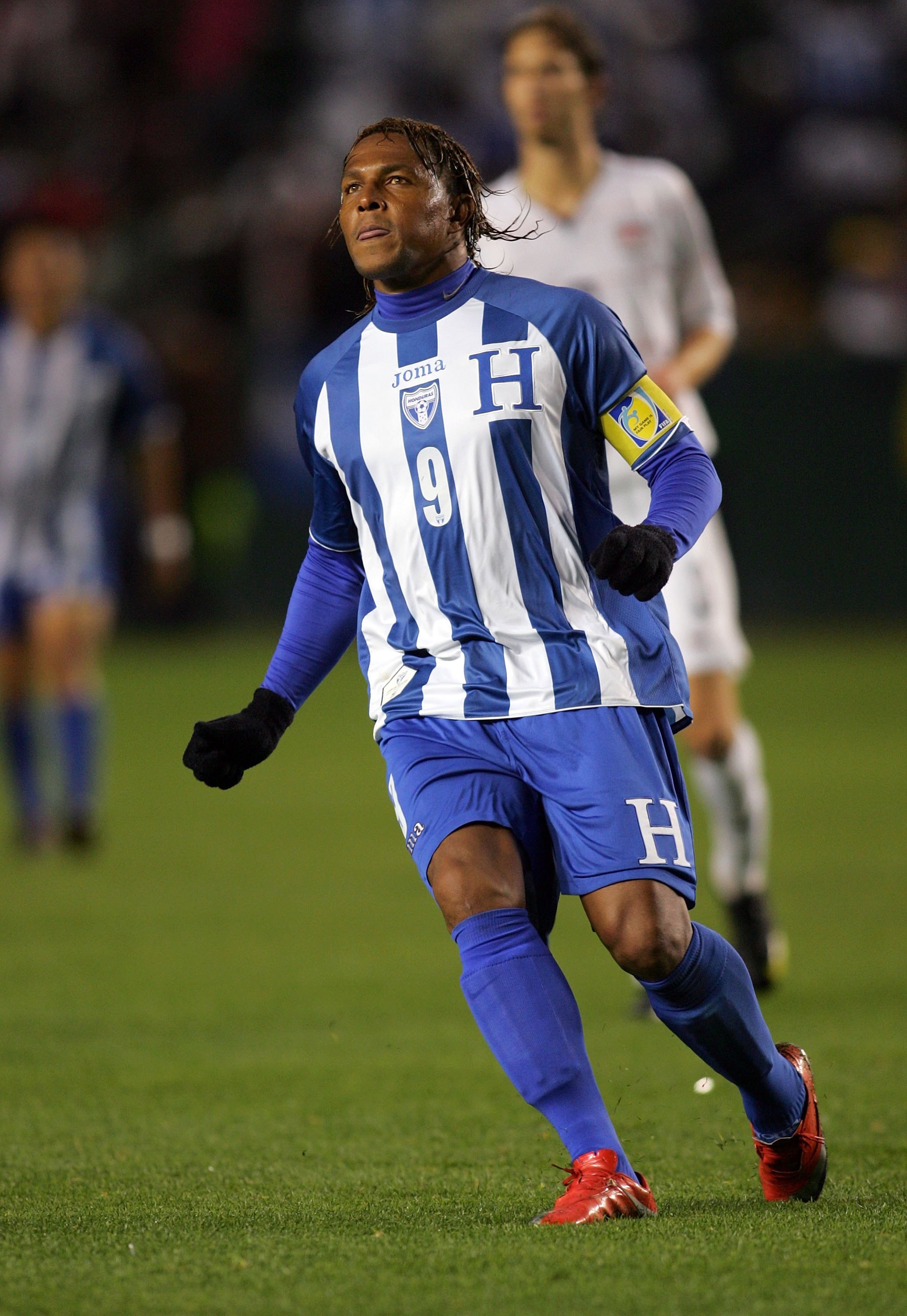 CARSON, CA - JANUARY 23:  Carlos Pavon #9 of Honduras pursues the play during their international friendly match against USA on January 23, 2010 in Carson, California. Honduras defeated USA 3-1.  (Photo by Victor Decolongon/Getty Images)