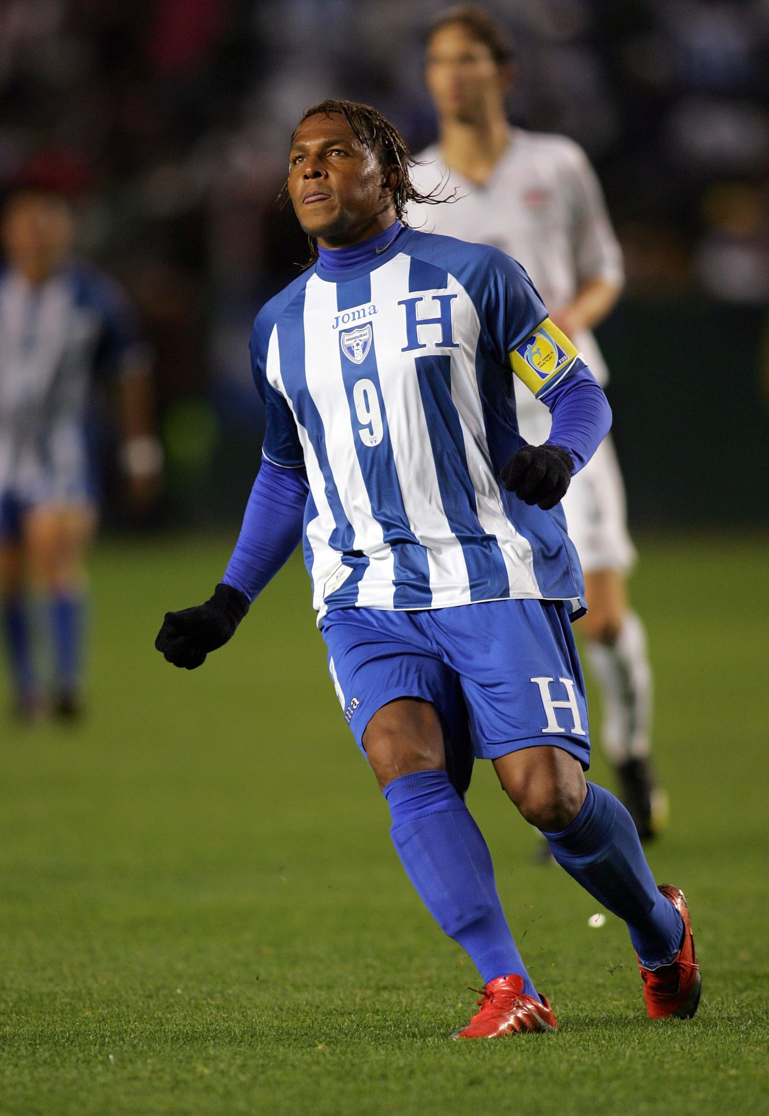 CARSON, CA - JANUARY 23:  Carlos Pavon #9 of Honduras pursues the play during their international friendly match against USA on January 23, 2010 in Carson, California. Honduras defeated USA 3-1.  (Photo by Victor Decolongon/Getty Images)