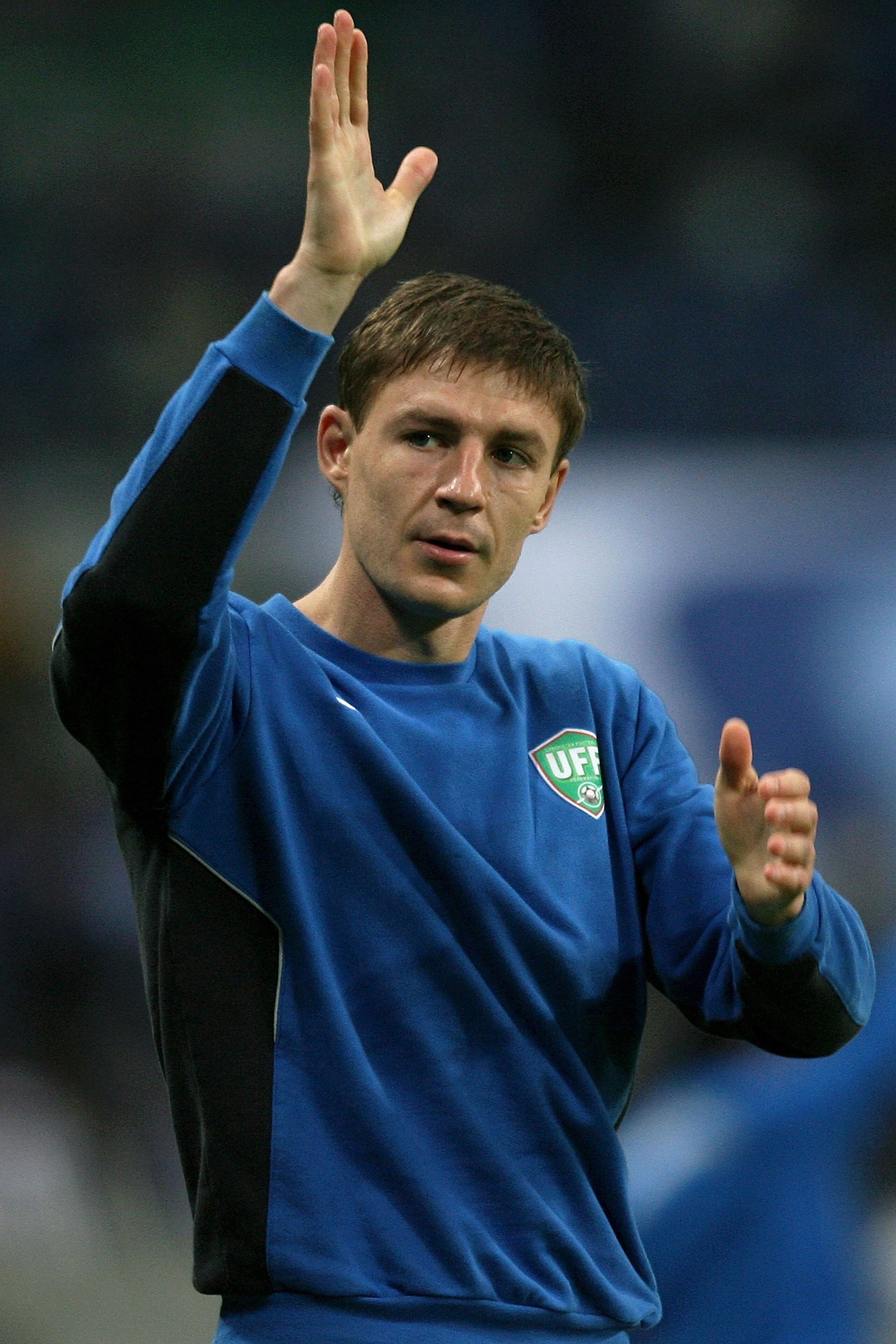 SAITAMA, JAPAN - OCTOBER 15:  Maksim Shatskikh of Uzbekistan greets fans after the 2010 FIFA World Cup qualifier match between Japan and Uzbekistan at Saitama Stadium on October 15, 2008 in Saitama, Japan.  (Photo by Kiyoshi Ota/Getty Images)