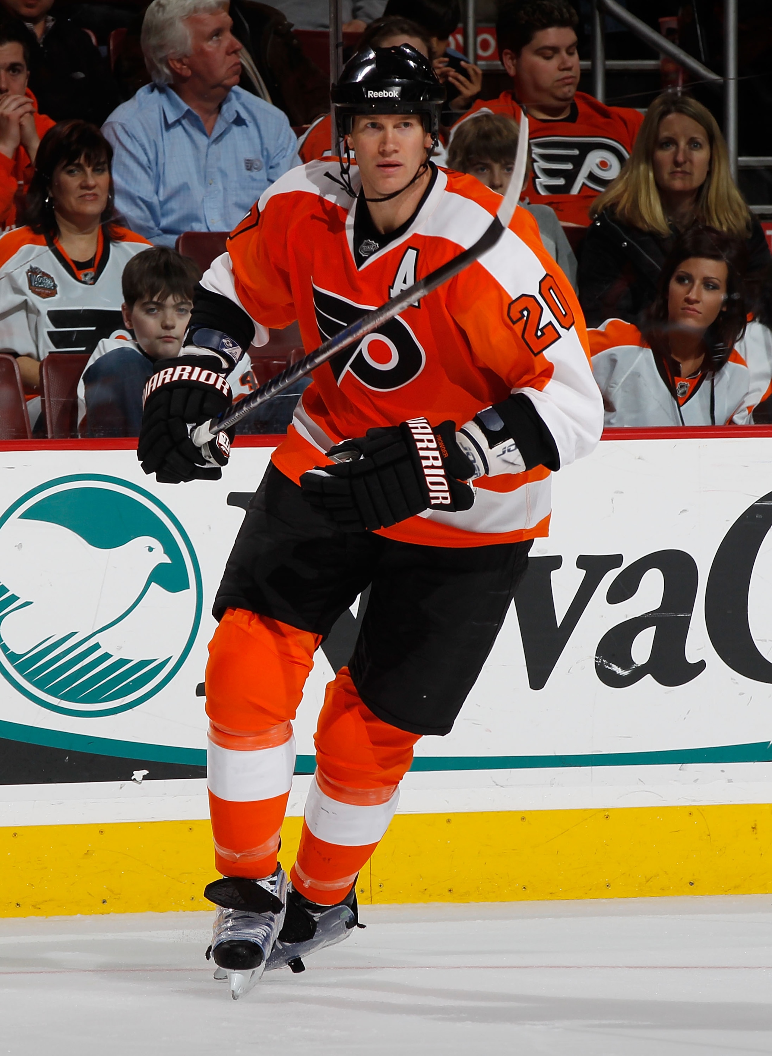 PHILADELPHIA - FEBRUARY 22:  Chris Pronger #20 of the Philadelphia Flyers skates the Phoenix Coyotes on February 22, 2011 at the Wells Fargo Center in Philadelphia, Pennsylvania.Coyotes defeated the Flyers 3-2 in OT.  (Photo by Mike Stobe/Getty Images)