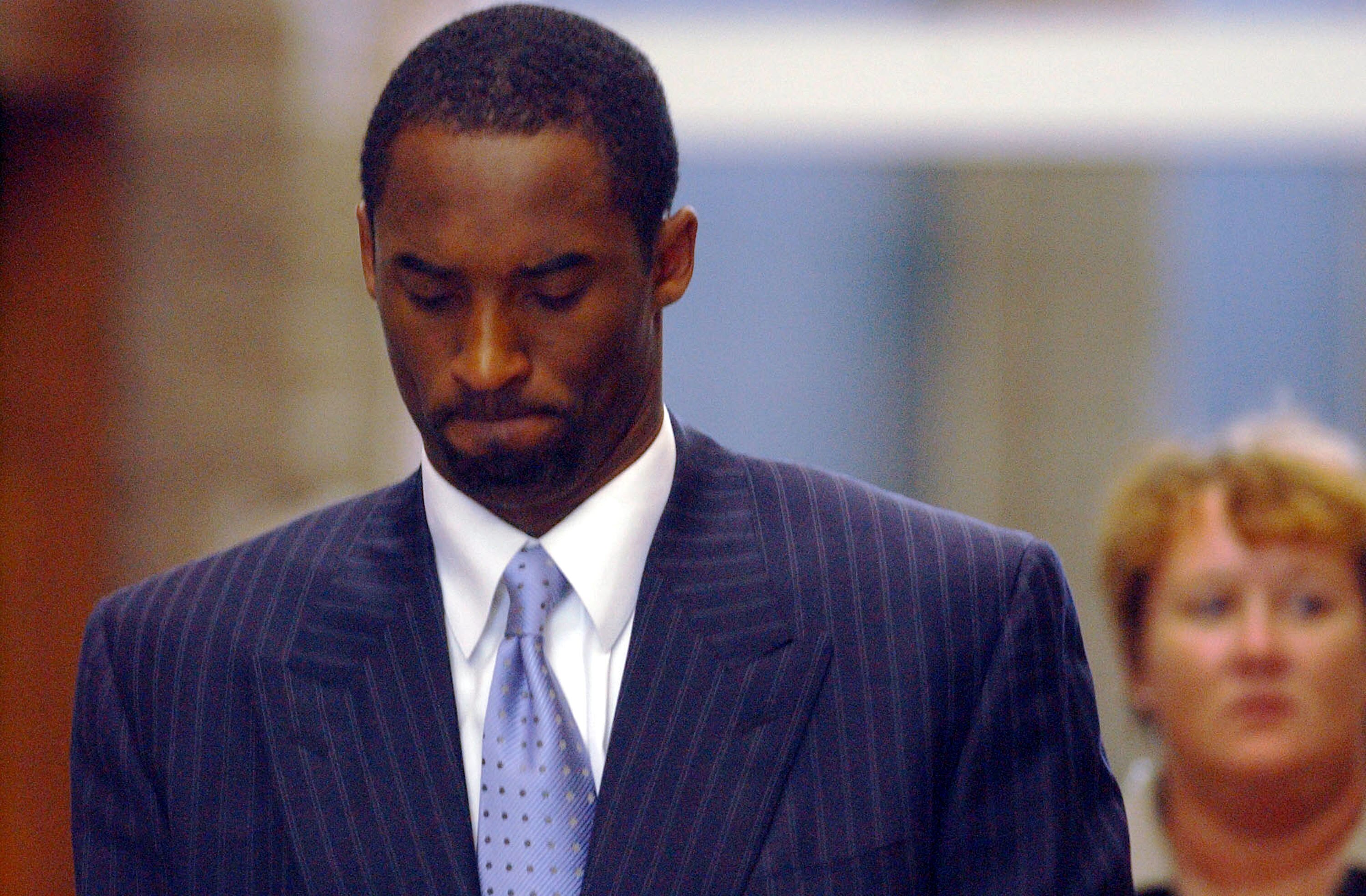 EAGLE, CO - JULY 19:  Los Angeles Lakers star Kobe Bryant leaves the Eagle County Justice Center after a day of pre-trial hearings July 19, 2004 in Eagle, Colorado. Kobe is to be back in court on July 30 for more hearings before the trial set for August 2
