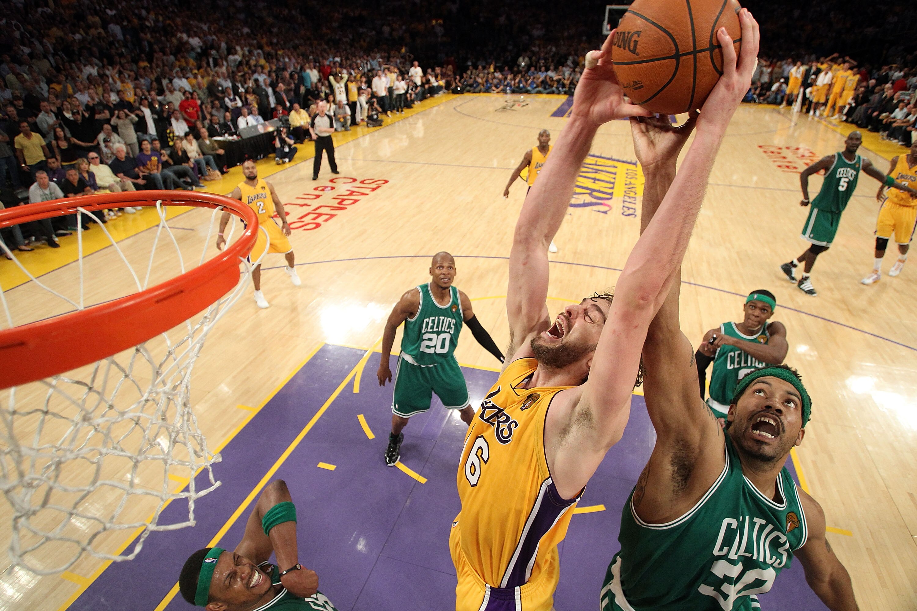 LOS ANGELES, CA - JUNE 17:  Rasheed Wallace #30 of the Boston Celtics and Pau Gasol #16 of the Los Angeles Lakers go up for a rebound in Game Seven of the 2010 NBA Finals at Staples Center on June 17, 2010 in Los Angeles, California.  NOTE TO USER: User e