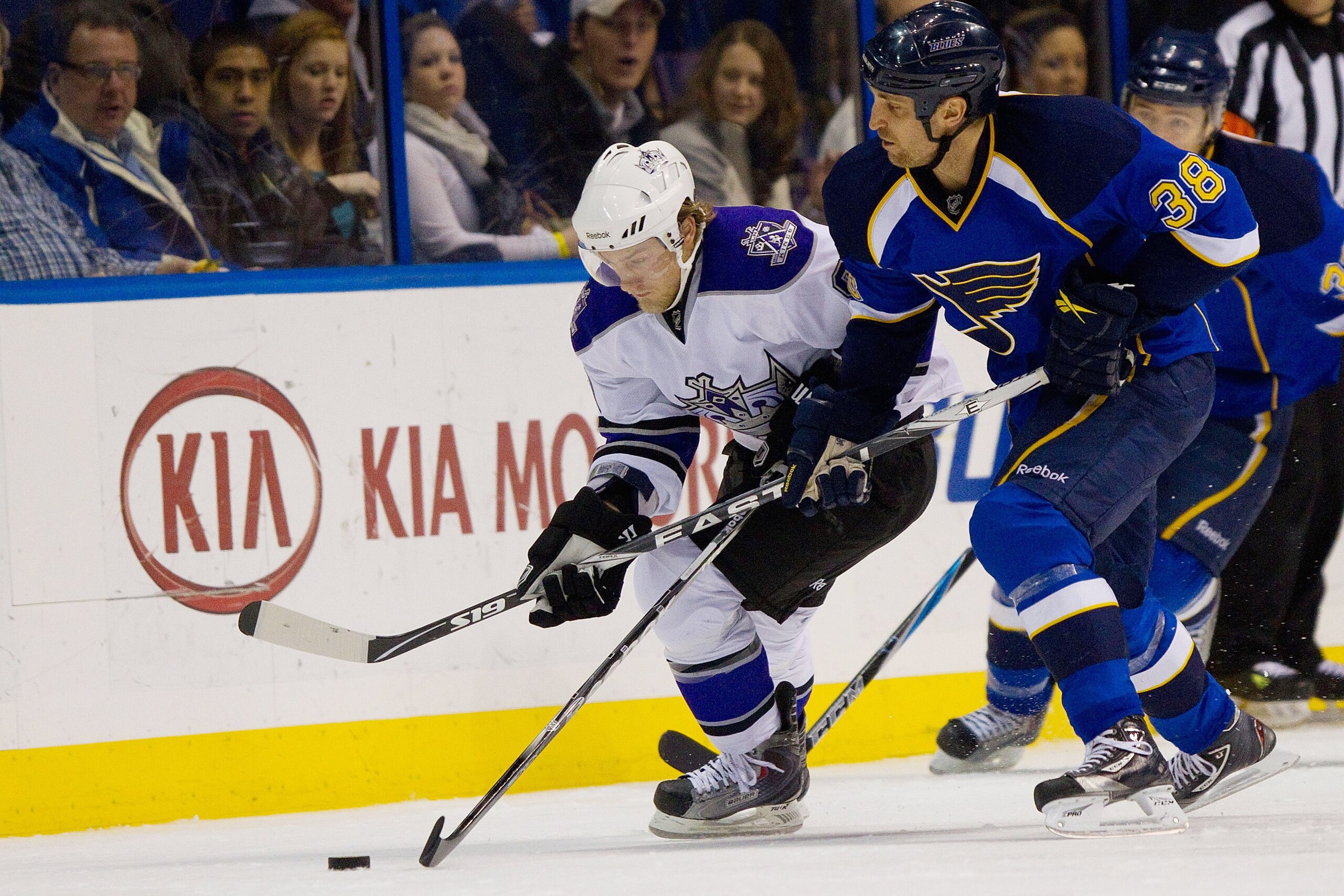 ST. LOUIS, MO - DECEMBER 16: Oscar Moller #9 of the Los Angeles Kings looks to beat Dave Scatchard #38 of the St. Louis Blues to the puck at the Scottrade Center on December 16, 2010 in St. Louis, Missouri. (Photo by Dilip Vishwanat/Getty Images) ST. LOUIS, MO - DECEMBER 16: Oscar Moller #9 of the Los Angeles Kings looks to beat Dave Scatchard #38 of the St. Louis Blues to the puck at the Scottrade Center on December 16, 2010 in St. Louis, Missouri. (Photo by Dilip Vishwanat/Getty Images)