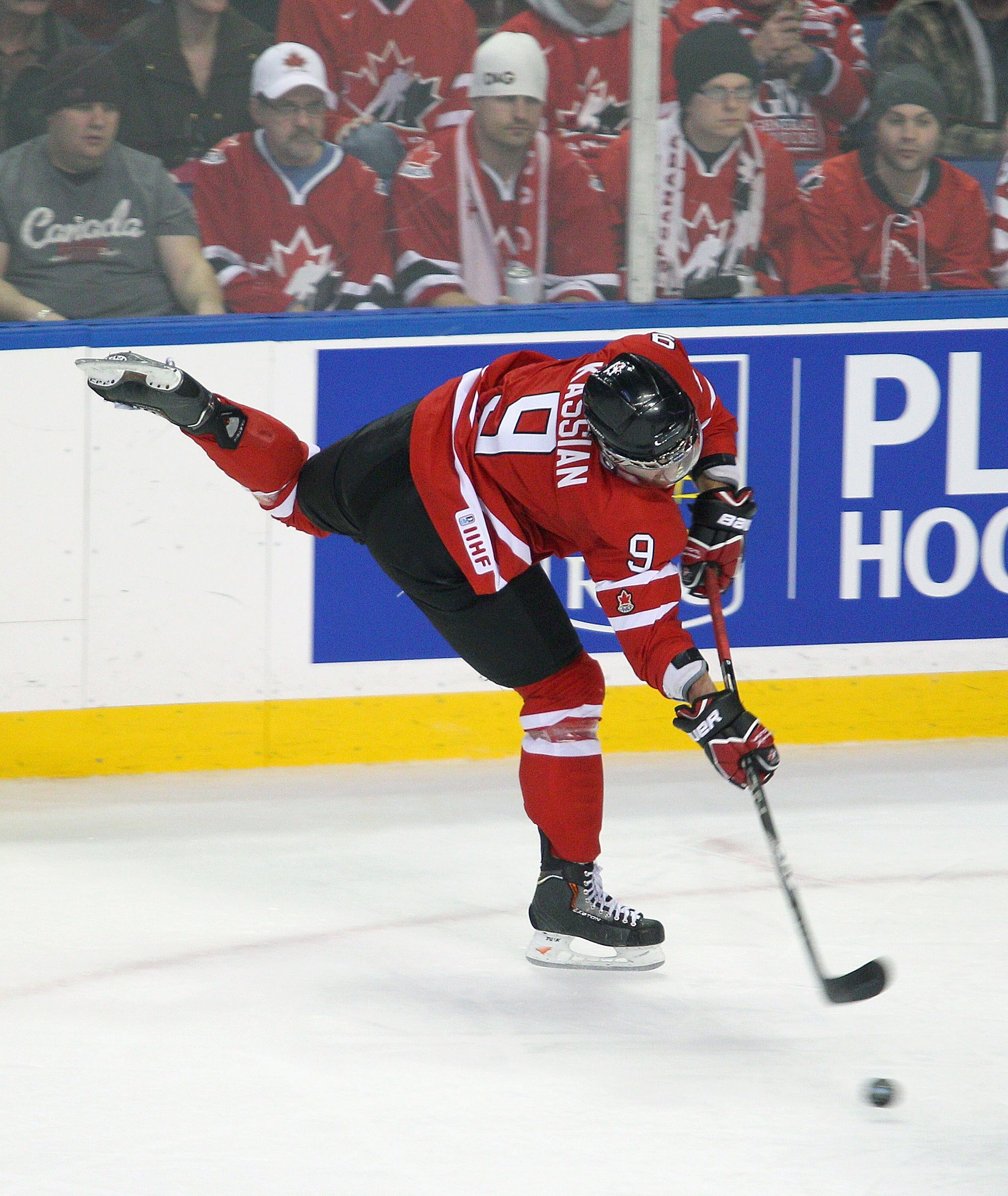 BUFFALO, NY - JANUARY 02: Zack Kassian #9 of Canada shoots against Switzerland during the 2011 IIHF World U20 Championship game between Canada and Switzerland on January 2, 2011 in Buffalo, New York. Canada won 4-1. (Photo by Rick Stewart/Getty Images)