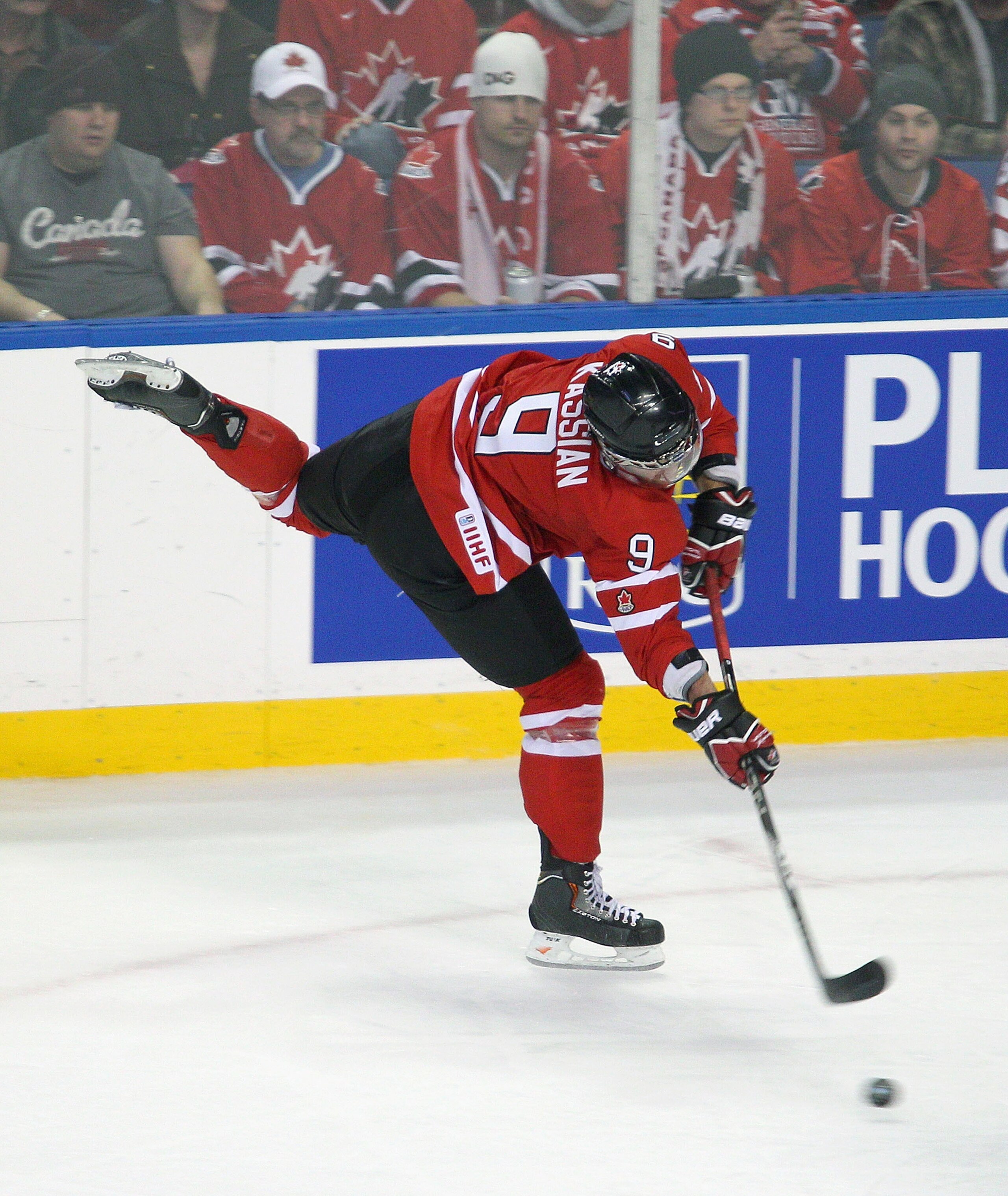 BUFFALO, NY - JANUARY 02: Zack Kassian #9 of Canada shoots against Switzerland during the 2011 IIHF World U20 Championship game between Canada and Switzerland on January 2, 2011 in Buffalo, New York. Canada won 4-1. (Photo by Rick Stewart/Getty Images)