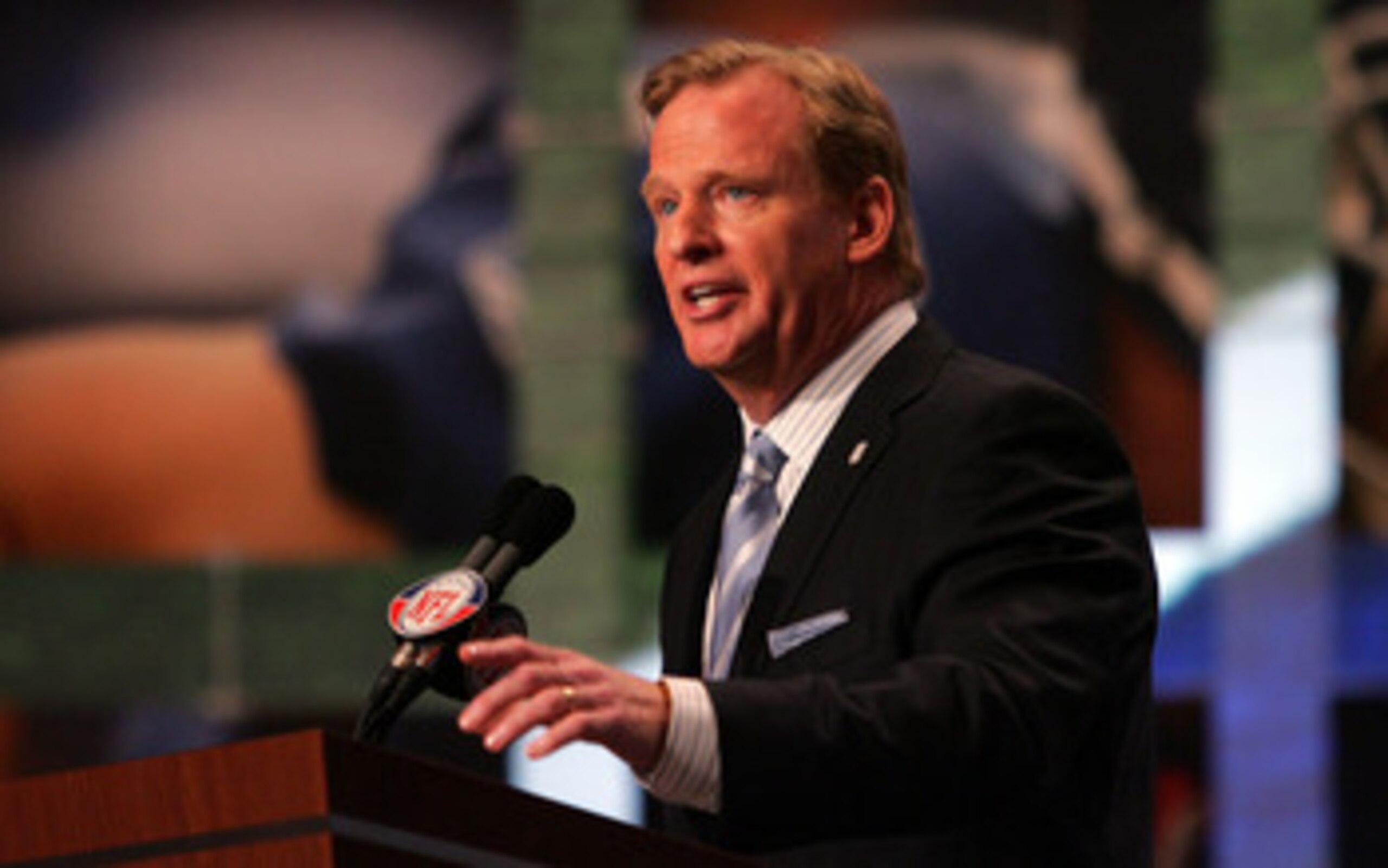 NEW YORK - APRIL 26:  National Football League Commissioner Roger Goodell introduces the first overall pick during the 2008 NFL Draft on April 26, 2008 at Radio City Music Hall in New York, New York.  (Photo by Jim McIsaac/Getty Images)