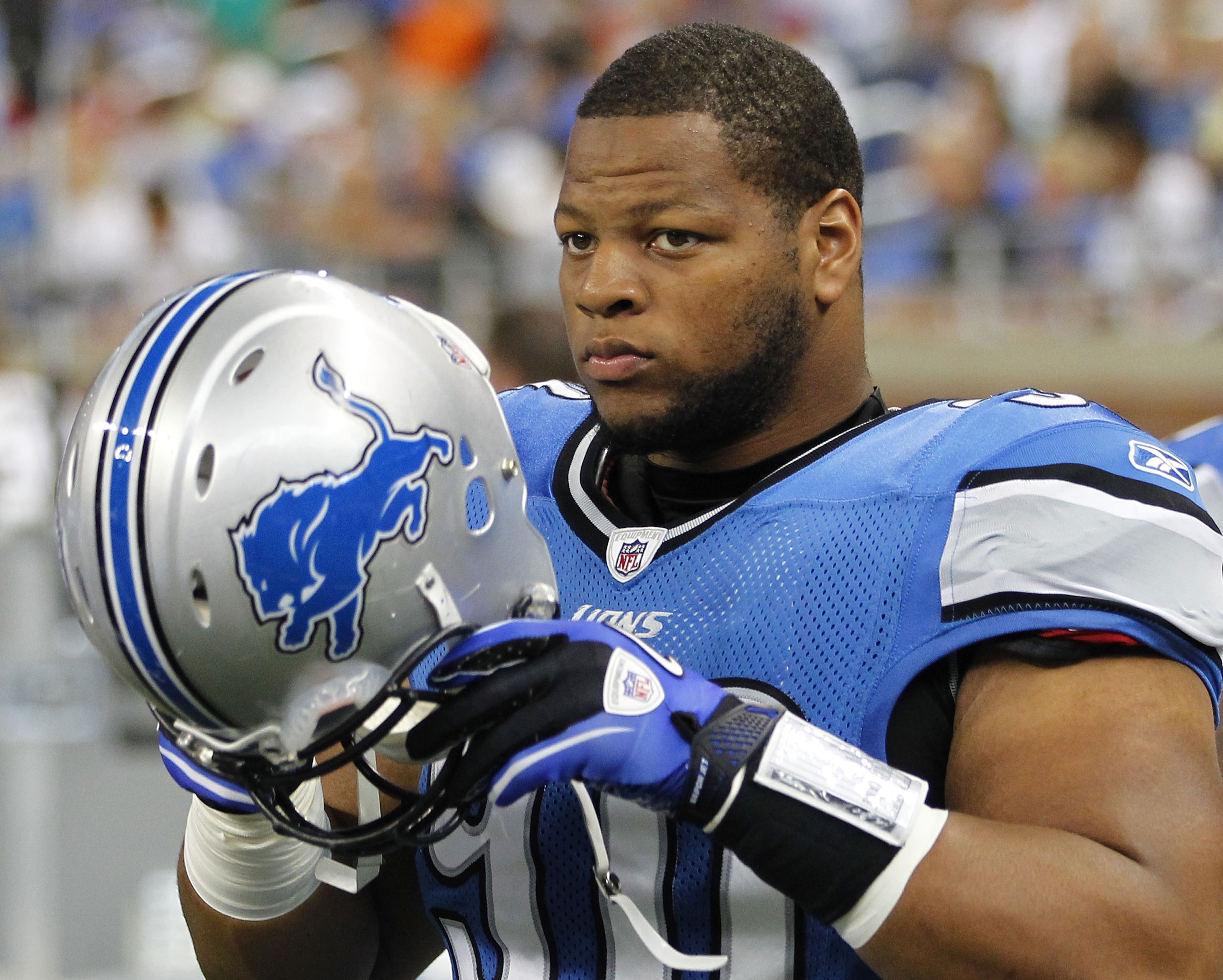 DETROIT - AUGUST 28: Ndamukong Suh #90 of the Detroit Lions looks on prior to playing the Cleveland Browns in a preseason game on August 28, 2010 at Ford Field in Detroit, Michigan. (Photo by Gregory Shamus/Getty Images) DETROIT - AUGUST 28: Ndamukong Suh #90 of the Detroit Lions looks on prior to playing the Cleveland Browns in a preseason game on August 28, 2010 at Ford Field in Detroit, Michigan. (Photo by Gregory Shamus/Getty Images)