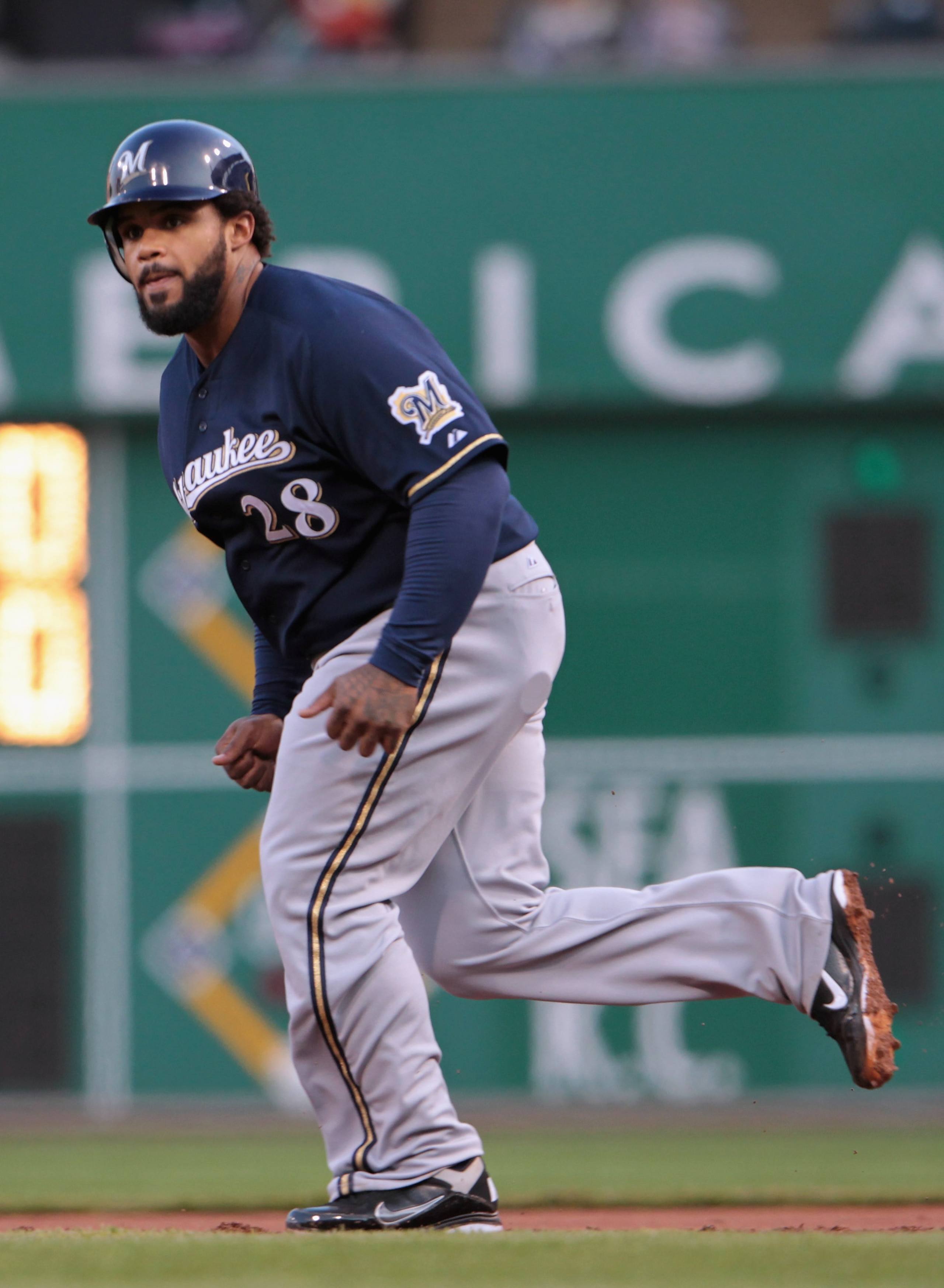 PITTSBURGH, PA - APRIL 14:  Prince Fielder #28 of the Milwaukee Brewers leads off first base during their game against the Pittsburgh Pirates at PNC Park on April 14, 2011 in Pittsburgh, Pennsylvania.  (Photo by Scott Halleran/Getty Images)