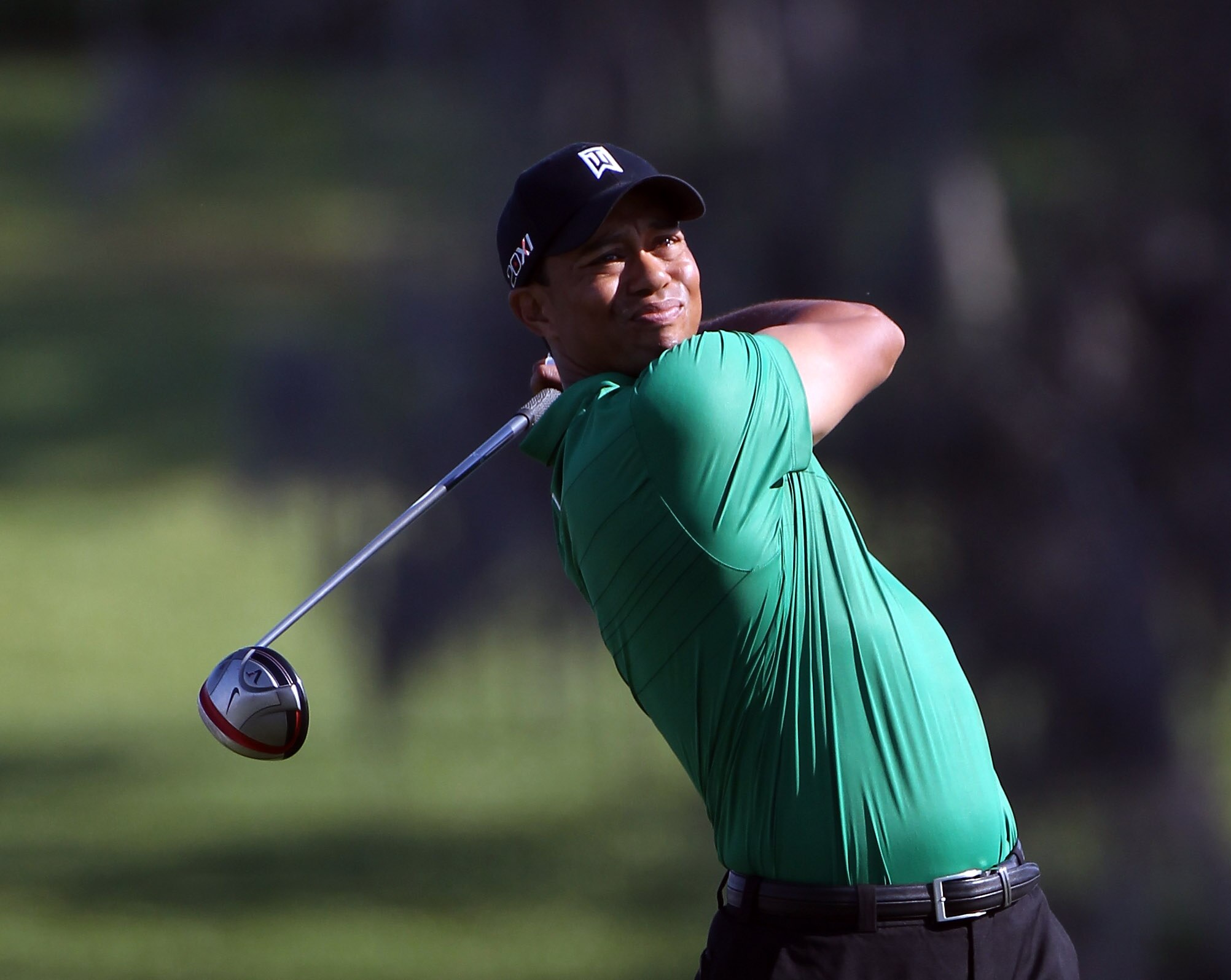 ORLANDO, FL - MARCH 25:  Tiger Woods plays a shot on the 16th hole during the second round of the Bay Hill Invitational presented by MasterCard at the Bay Hill Club and Lodge on March 25, 2011 in Orlando, Florida.  (Photo by Sam Greenwood/Getty Images)