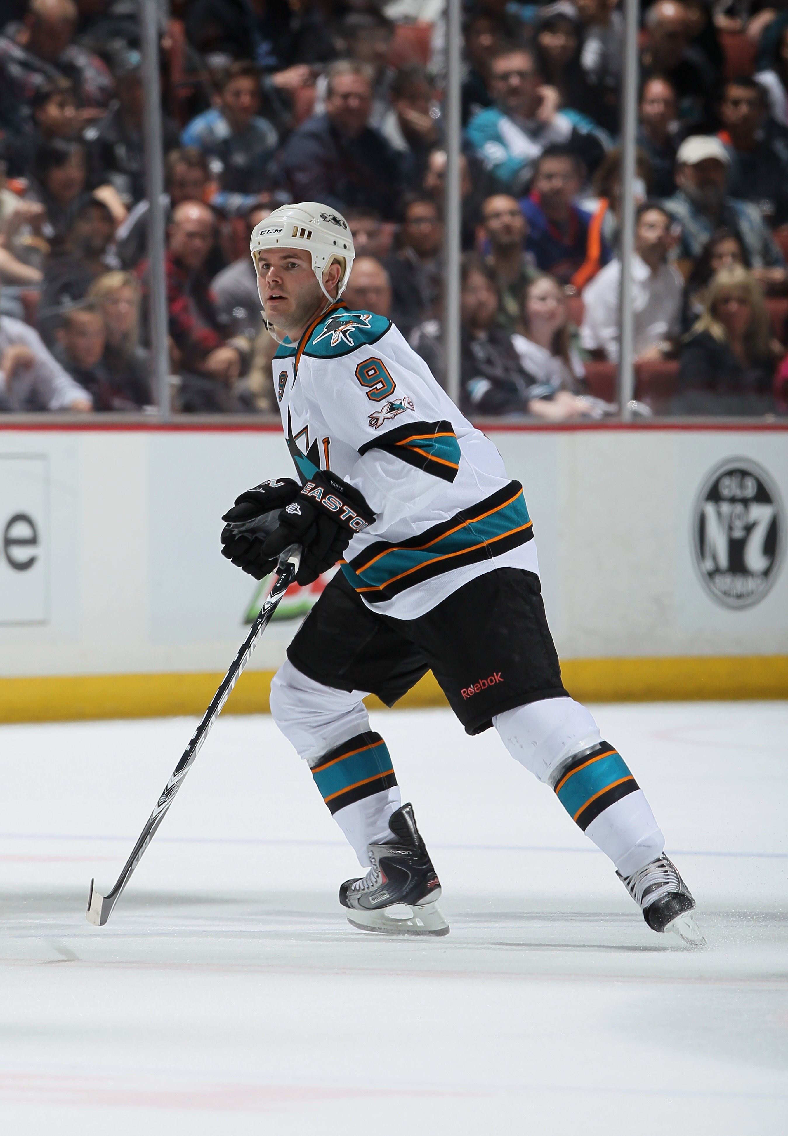 ANAHEIM, CA - APRIL 06:  Ian White #9 of the San Jose Sharks skates against the Anaheim Ducks at Honda Center on April 6, 2011 in Anaheim, California.  (Photo by Jeff Gross/Getty Images)