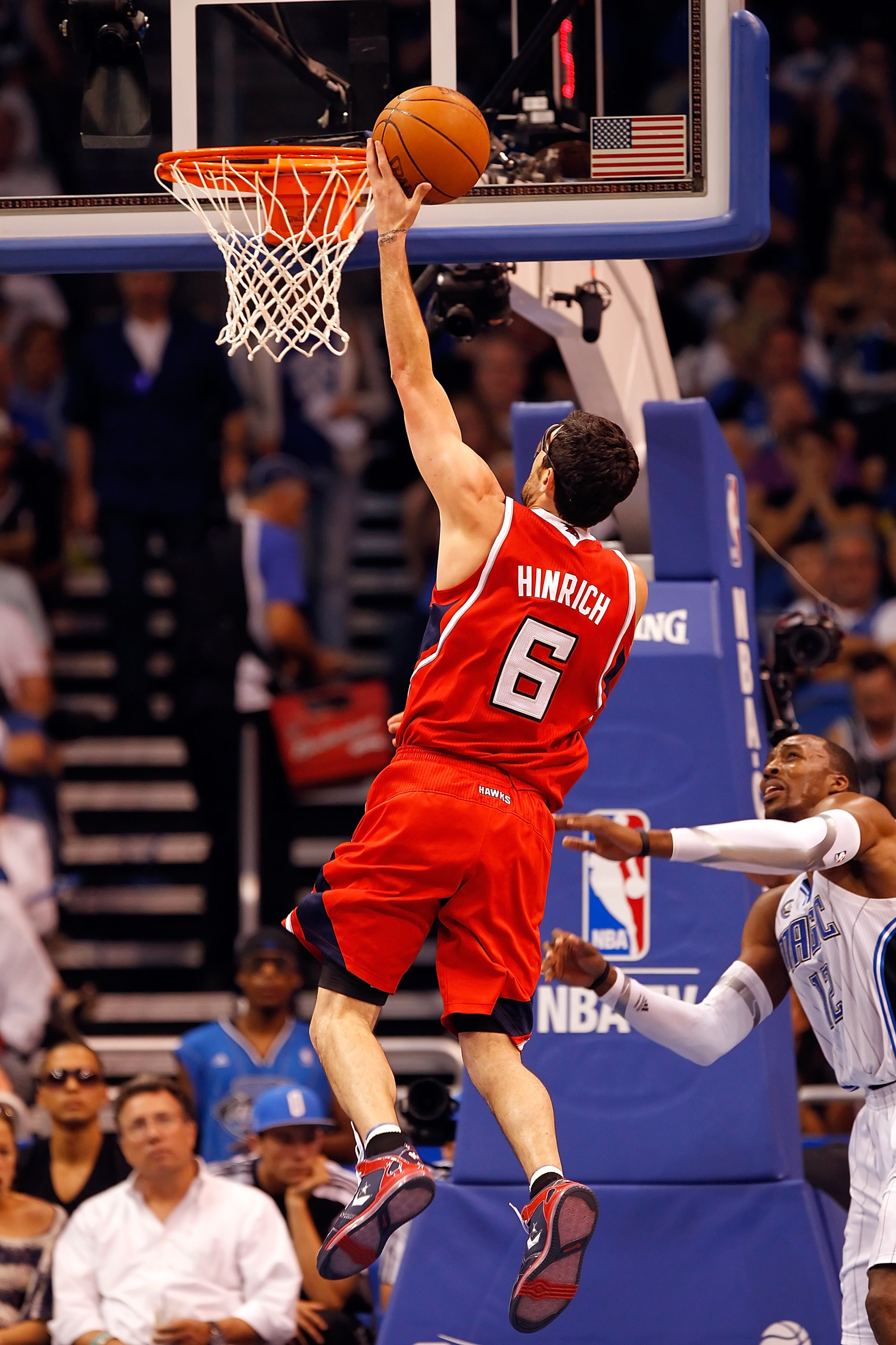 ORLANDO, FL - APRIL 16: Kirk Hinrich #6 of the Atlanta Hawks scores against the Orlando Magic during Game One of the Eastern Conference Quarterfinals of the 2011 NBA Playoffs on April 16, 2011 at the Amway Arena in Orlando, Florida. NOTE TO USER: User e ORLANDO, FL - APRIL 16: Kirk Hinrich #6 of the Atlanta Hawks scores against the Orlando Magic during Game One of the Eastern Conference Quarterfinals of the 2011 NBA Playoffs on April 16, 2011 at the Amway Arena in Orlando, Florida. NOTE TO USER: User e