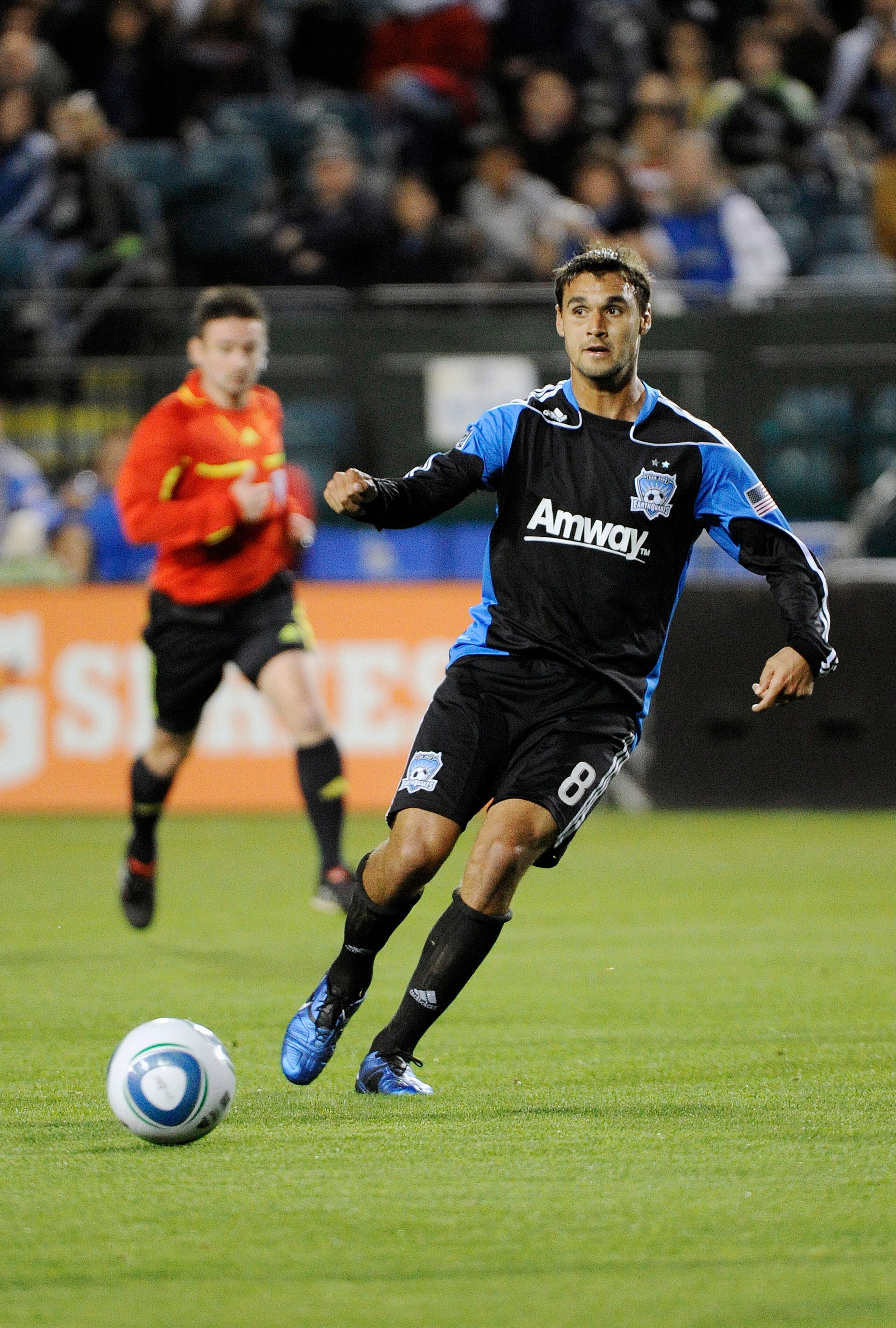 SANTA CLARA, CA - APRIL 2: Chris Wondolowski #8 of the San Jose Earthquakes dribbles the ball up field against the Seattle Sounders FC during an MLS soccer game at Buck Shaw Stadium on April 2, 2011 in Santa Clara, California. The game ended in a 2-2 tie. SANTA CLARA, CA - APRIL 2: Chris Wondolowski #8 of the San Jose Earthquakes dribbles the ball up field against the Seattle Sounders FC during an MLS soccer game at Buck Shaw Stadium on April 2, 2011 in Santa Clara, California. The game ended in a 2-2 tie.