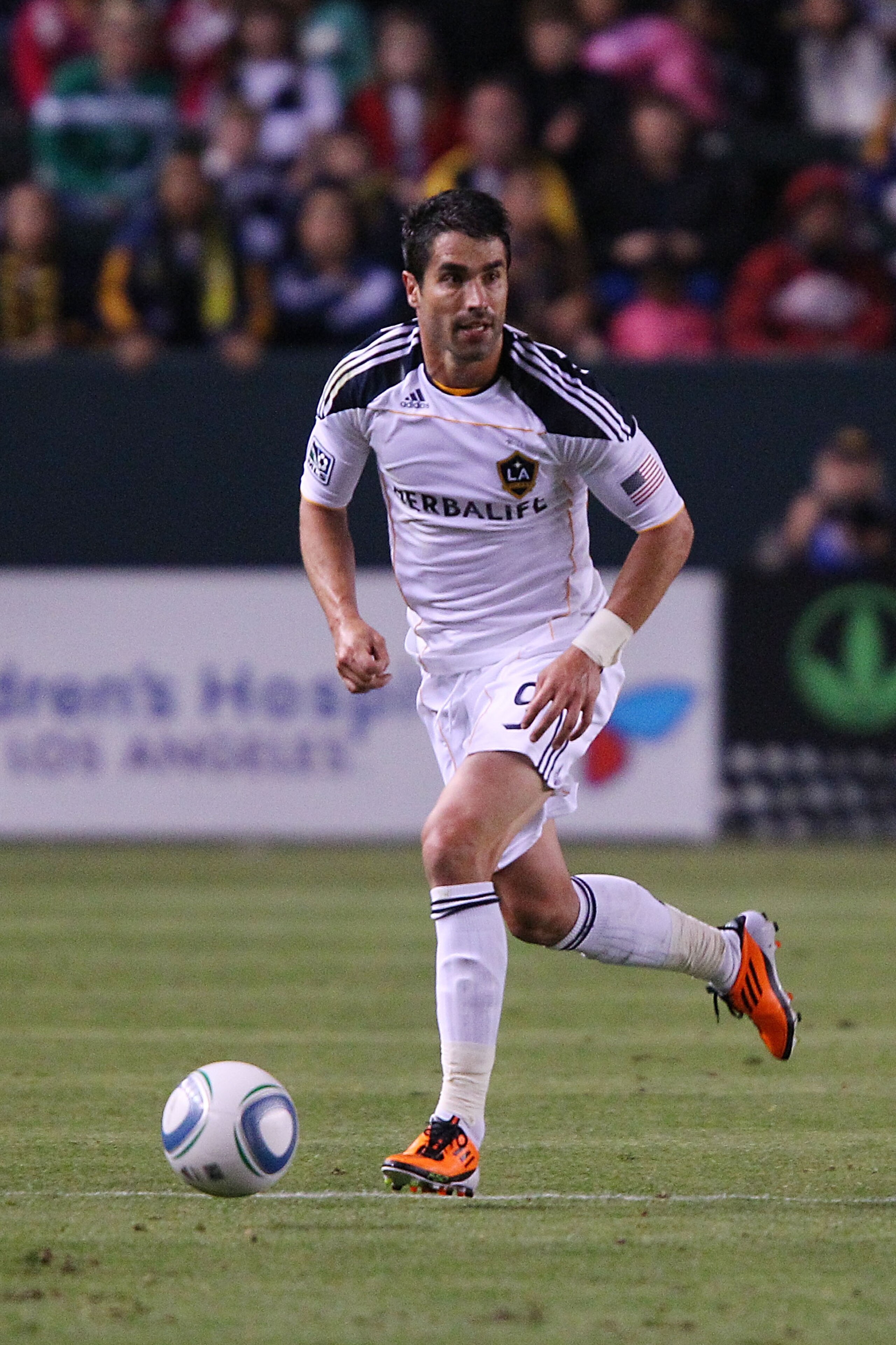CARSON, CA - APRIL 02: Juan Pablo Angel #9 of the Los Angeles Galaxy controls the ball against the Philadelphia Union during the match at The Home Depot Center on April 2, 2011 in Carson, California. (Photo by Joe Scarnici/Getty Images) CARSON, CA - APRIL 02: Juan Pablo Angel #9 of the Los Angeles Galaxy controls the ball against the Philadelphia Union during the match at The Home Depot Center on April 2, 2011 in Carson, California. (Photo by Joe Scarnici/Getty Images)
