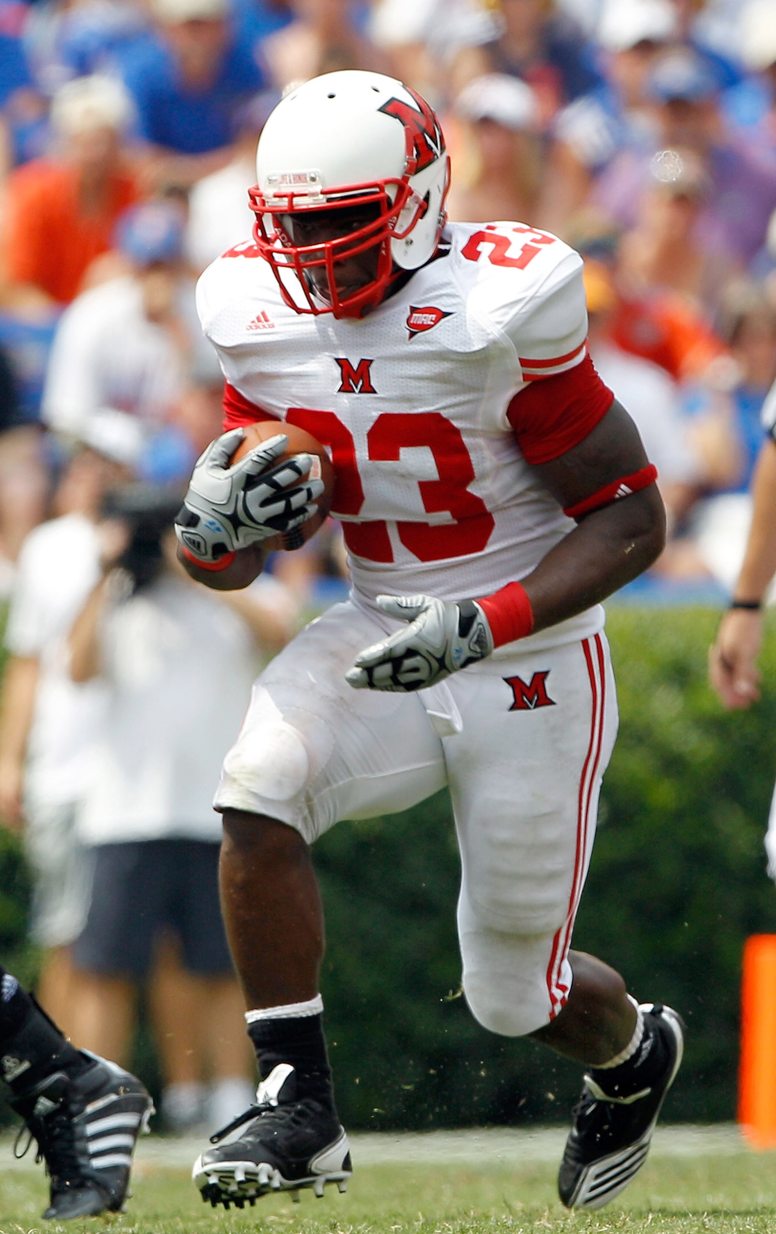 GAINESVILLE, FL - SEPTEMBER 04: Kevin Bresnahan #23 of the Miami University RedHawks runs for yardage against the Florida Gators at Ben Hill Griffin Stadium on September 4, 2010 in Gainesville, Florida. Florida beat Miami 34-12. (Photo by Sam Greenwood/ GAINESVILLE, FL - SEPTEMBER 04: Kevin Bresnahan #23 of the Miami University RedHawks runs for yardage against the Florida Gators at Ben Hill Griffin Stadium on September 4, 2010 in Gainesville, Florida. Florida beat Miami 34-12. (Photo by Sam Greenwood/