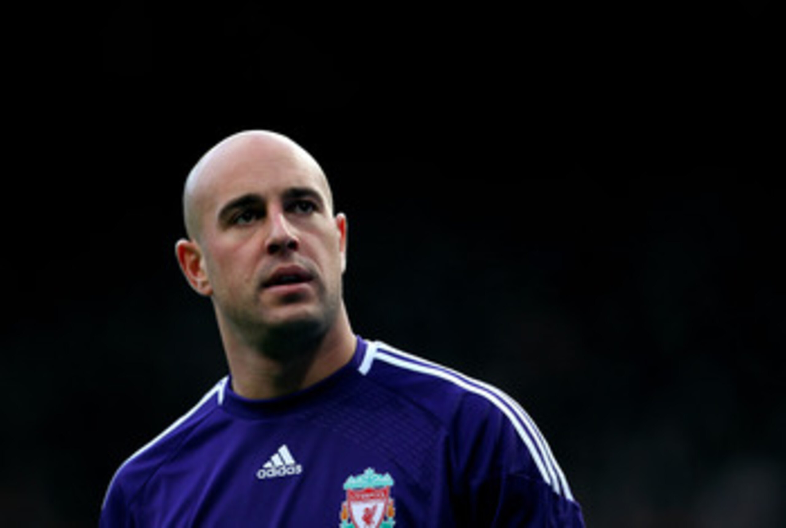 MANCHESTER, ENGLAND - JANUARY 09:  Pepe Reina of Liverpool looks on during the FA Cup sponsored by E.ON 3rd round match between Manchester United and Liverpool at Old Trafford on January 9, 2011 in Manchester, England. (Photo by Alex Livesey/Getty Images)