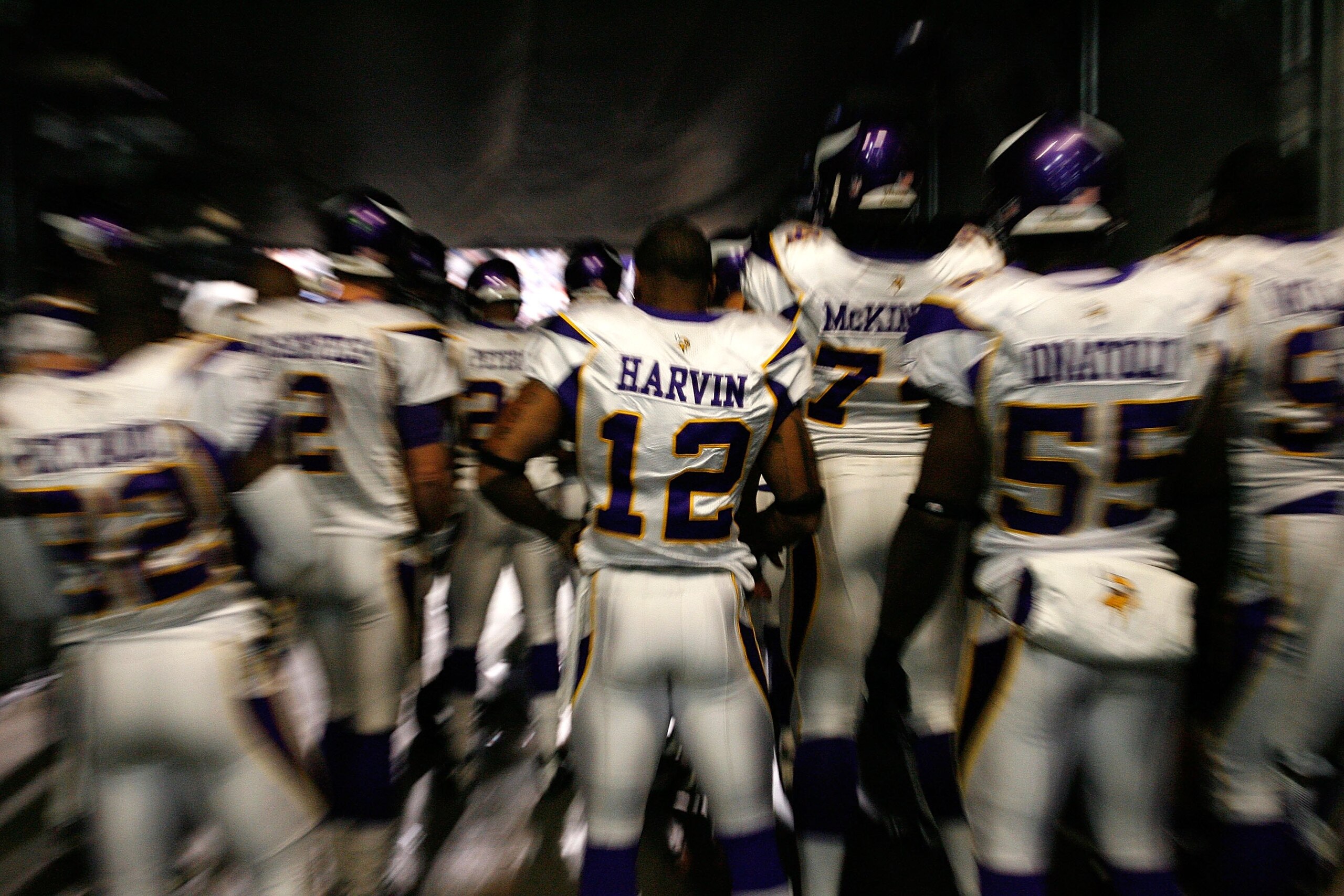 CHARLOTTE, NC - DECEMBER 20:  Percy Harvin #12 of the Minnesota Vikings against the Carolina Panthers at Bank of America Stadium on December 20, 2009 in Charlotte, North Carolina.  (Photo by Kevin C. Cox/Getty Images)