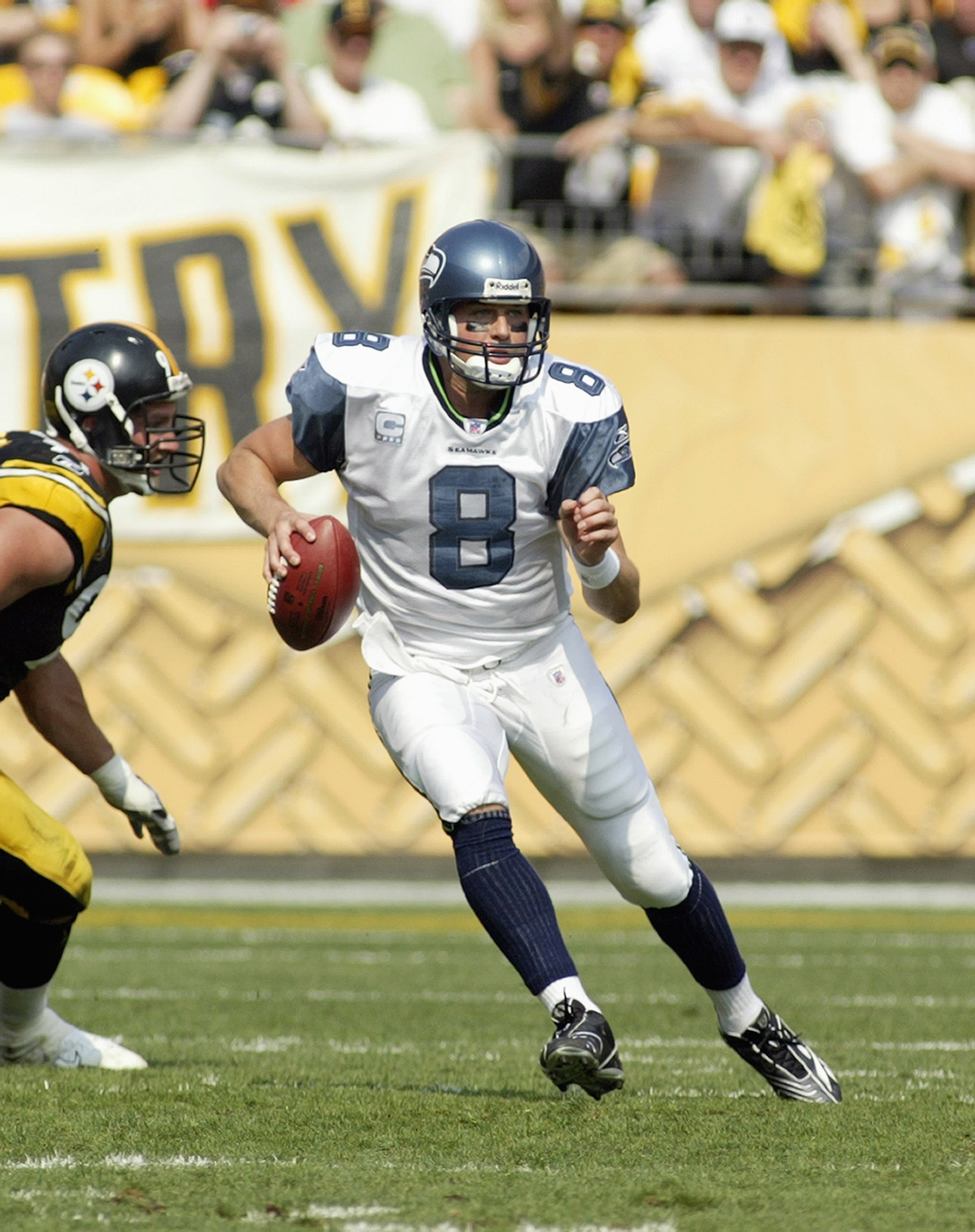 PITTSBURGH - OCTOBER 7: Quarterback Matt Hasselbeck #8  of the Seattle Seahawks runs the ball during the NFL game against the Pittsburgh Steelers at Heinz Field October 7, 2007 in Pittsburgh, Pennsylvania. The Steelers won 21-0. (Photo by Rick Stewart/Get