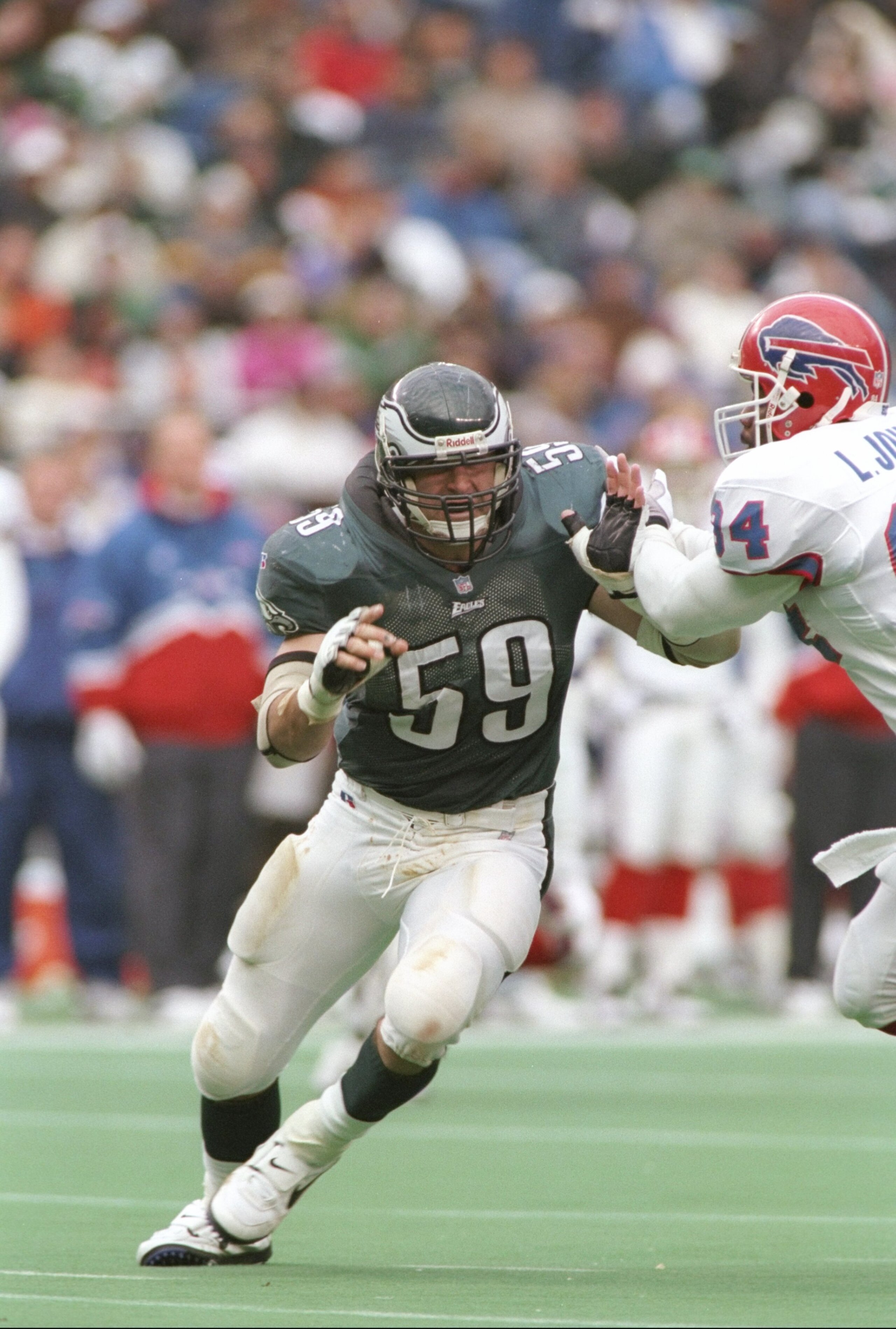10 Nov 1996:  Linebacker Mike Mamula of the Philadelphia Eagles runs down the field during a game against the Buffalo Bills at Veterans Stadium in Philadelphia, Pennsylvania.  The Bills won the game 24-17. Mandatory Credit: Rick Stewart  /Allsport