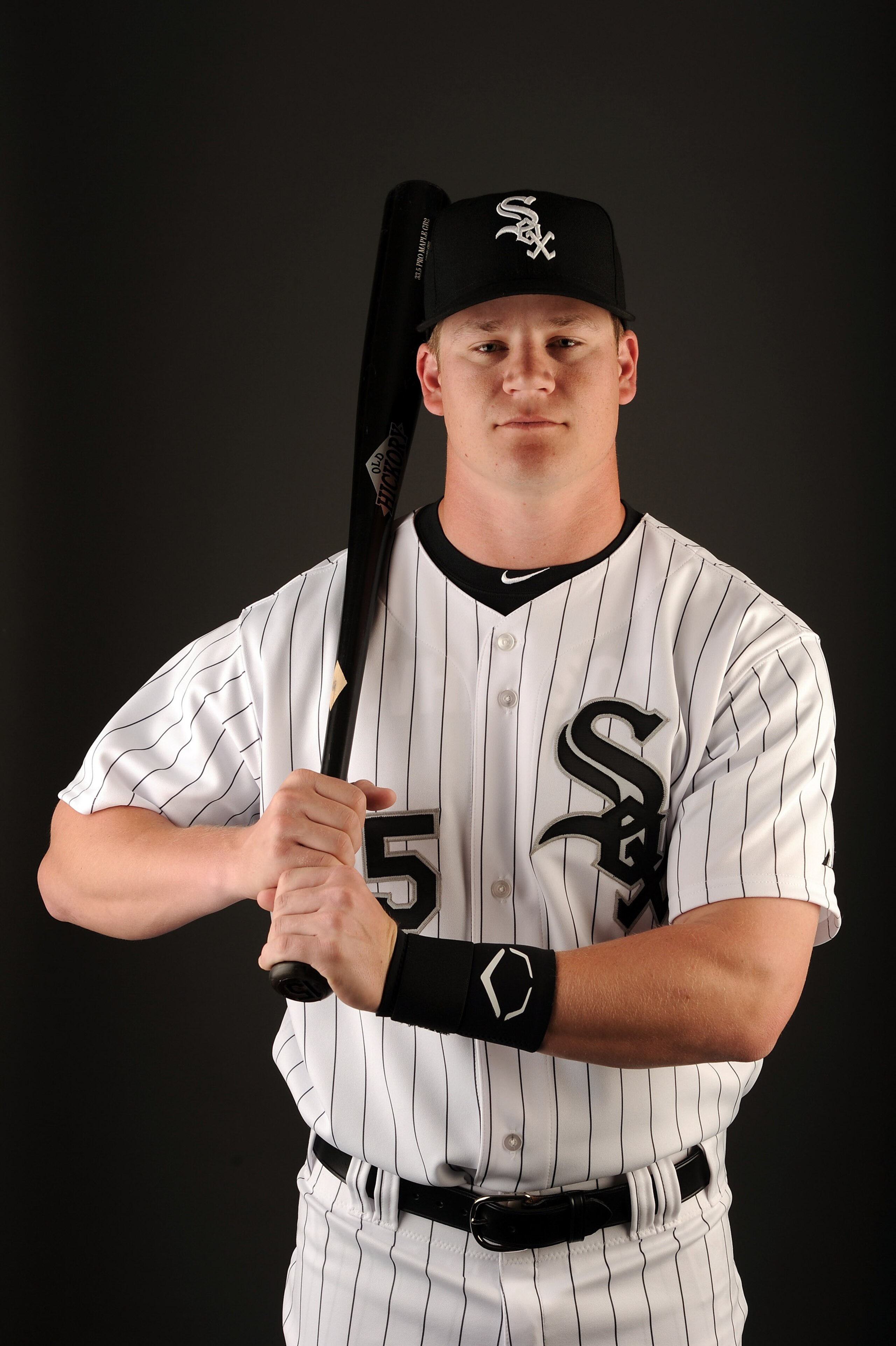GLENDALE, AZ - FEBRUARY 26:  Gordon Beckham #15 of the Chicago White Sox poses for a photo on photo day at Camelback Ranch on February 26, 2011 in Glendale, Arizona.  (Photo by Harry How/Getty Images)