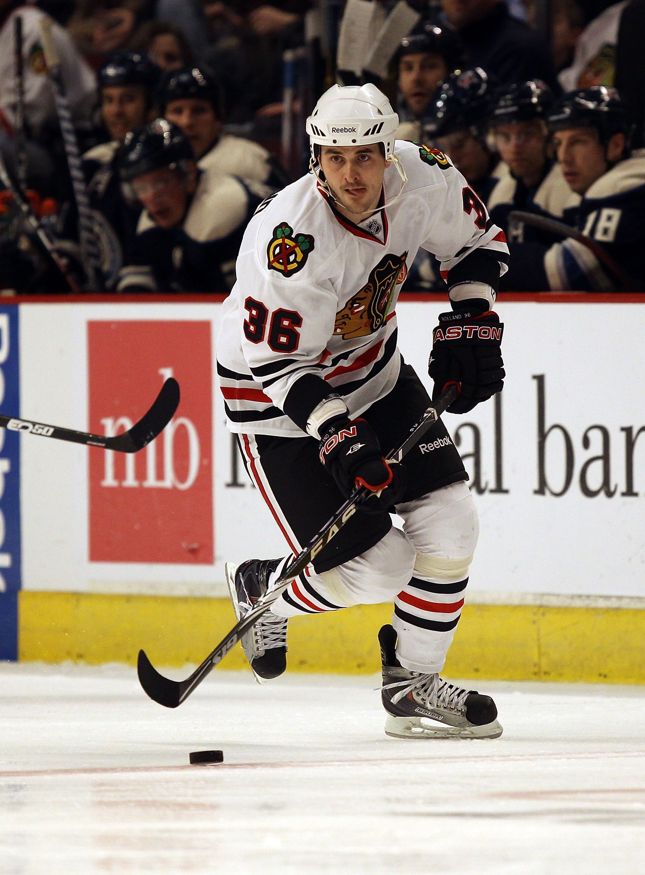 CHICAGO, IL - FEBRUARY 18: Dave Bolland #36 of the Chicago Blackhawks controls the puck against the Columbus Blue Jackets at the United Center on February 18, 2011 in Chicago, Illinois. The Blue Jackets defeated the Blackhawks 4-3. (Photo by Jonathan Dani CHICAGO, IL - FEBRUARY 18: Dave Bolland #36 of the Chicago Blackhawks controls the puck against the Columbus Blue Jackets at the United Center on February 18, 2011 in Chicago, Illinois. The Blue Jackets defeated the Blackhawks 4-3. (Photo by Jonathan Dani
