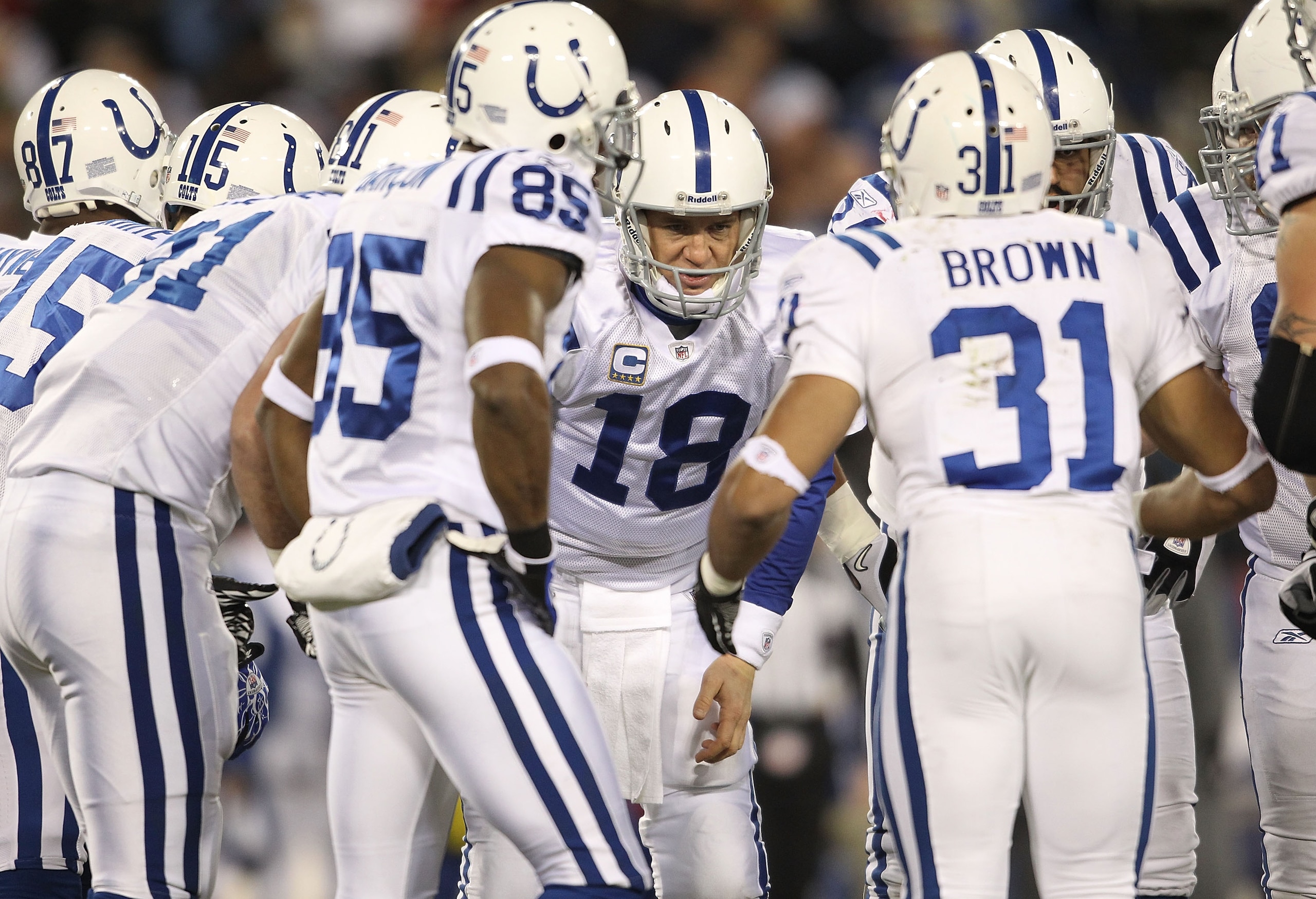 NASHVILLE, TN - DECEMBER 09: Peyton Manning #18 of the Indianapolis Colts gives instructions to his team during the NFL game against the Tennessee Titans at LP Field on December 9, 2010 in Nashville, Tennessee. (Photo by Andy Lyons/Getty Images) NASHVILLE, TN - DECEMBER 09: Peyton Manning #18 of the Indianapolis Colts gives instructions to his team during the NFL game against the Tennessee Titans at LP Field on December 9, 2010 in Nashville, Tennessee. (Photo by Andy Lyons/Getty Images)