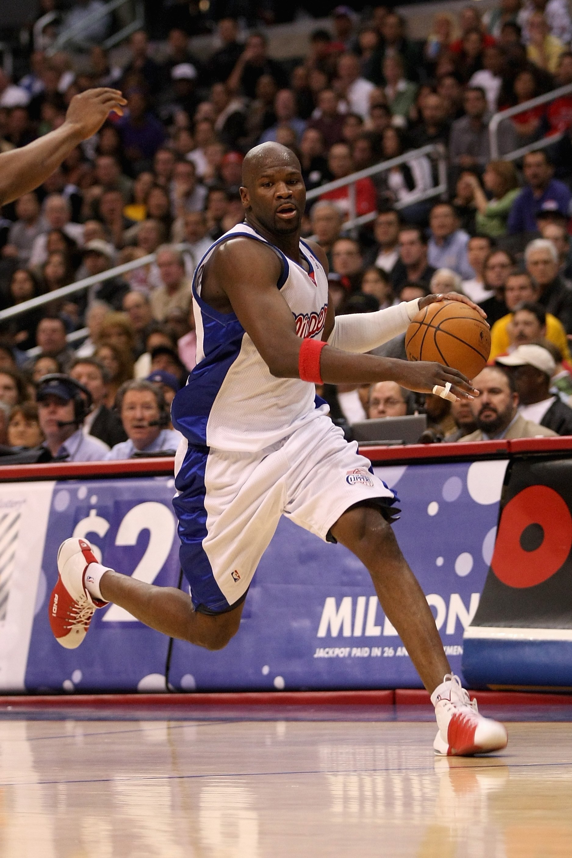 LOS ANGELES - NOVEMBER 2:  Ruben Patterson #23 of the Los Angeles Clippers moves the ball upcourt during a game against the Golden State Warriors on November 2, 2007 at Staples Center in Los Angeles, California.  The Clippers won 120-114.  NOTE TO USER: U