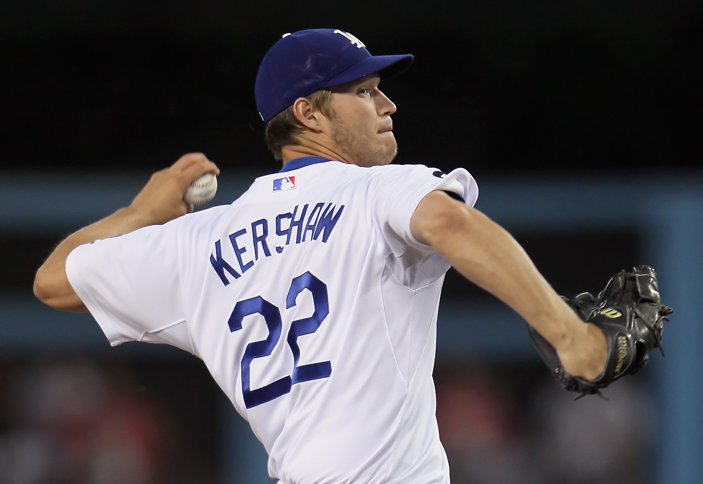 LOS ANGELES, CA - APRIL 16:  Clayton Kershaw #22 of the Los Angeles Dodgers pitches against the St Louis Cardinals in the second inning at Dodger Stadium on April 16, 2011 in Los Angeles, California.  (Photo by Jeff Gross/Getty Images)