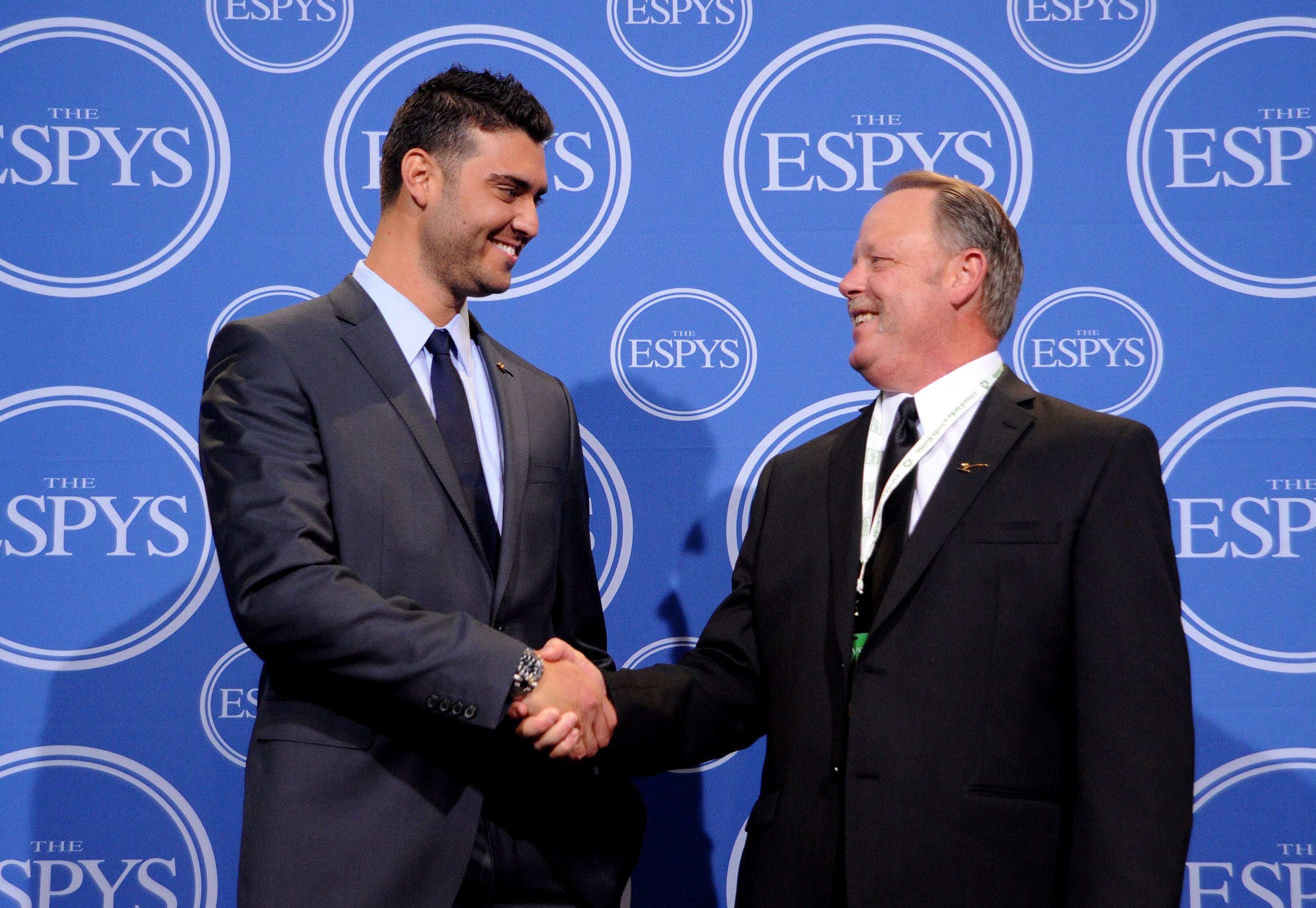 LOS ANGELES, CA - JULY 14:  MLB umpire Jim Joyce and pitcher Armando Gallaraga shake hands backstage during the 2010 ESPY Awards at Nokia Theatre L.A. Live on July 14, 2010 in Los Angeles, California.  (Photo by Jason Merritt/Getty Images)