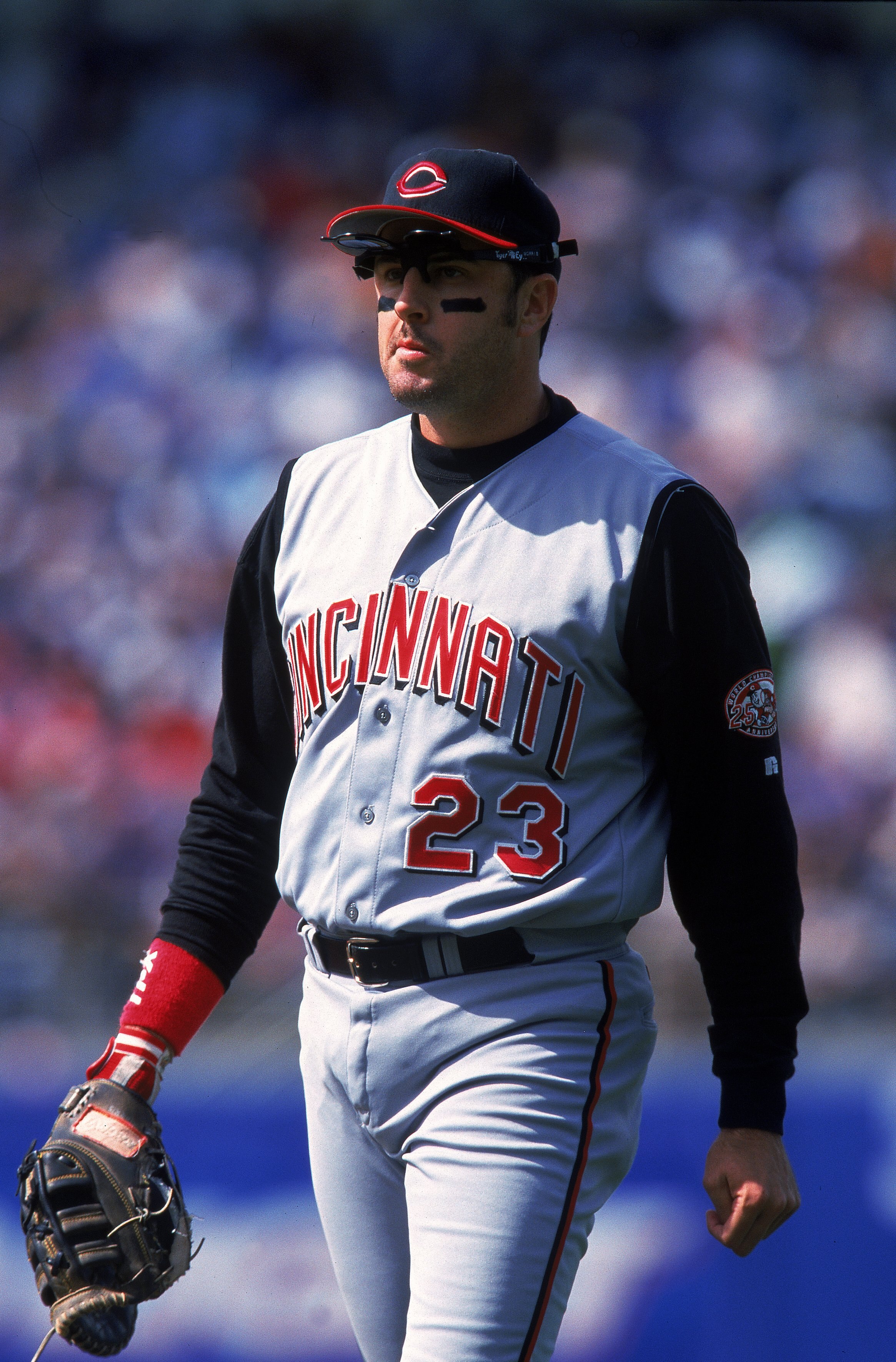 16 Apr 2000: Hal Morris #23 of the Cincinnati Reds walks on the field during the game against the Los Angeles Dodgers at Dodger Stadium in Los Angeles, California. The Reds defeated the Dodgers 5-3. Mandatory Credit: Tom Hauck  /Allsport