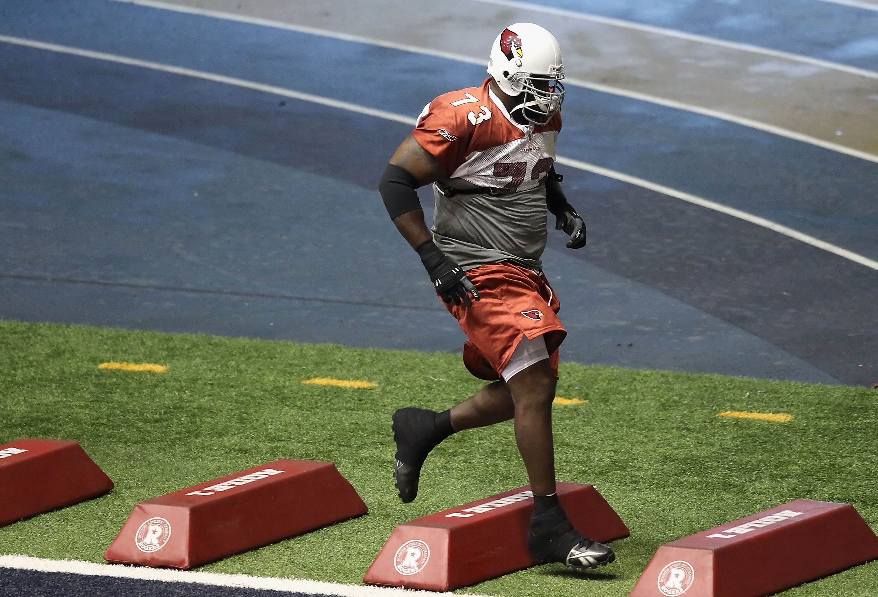 FLAGSTAFF, AZ - AUGUST 01:  Offensive tackle Jeremy Bridges #73 of the Arizona Cardinals practices at Northern Arizona University Walkup Stadium on August 1, 2010 in Flagstaff, Arizona.  (Photo by Christian Petersen/Getty Images)