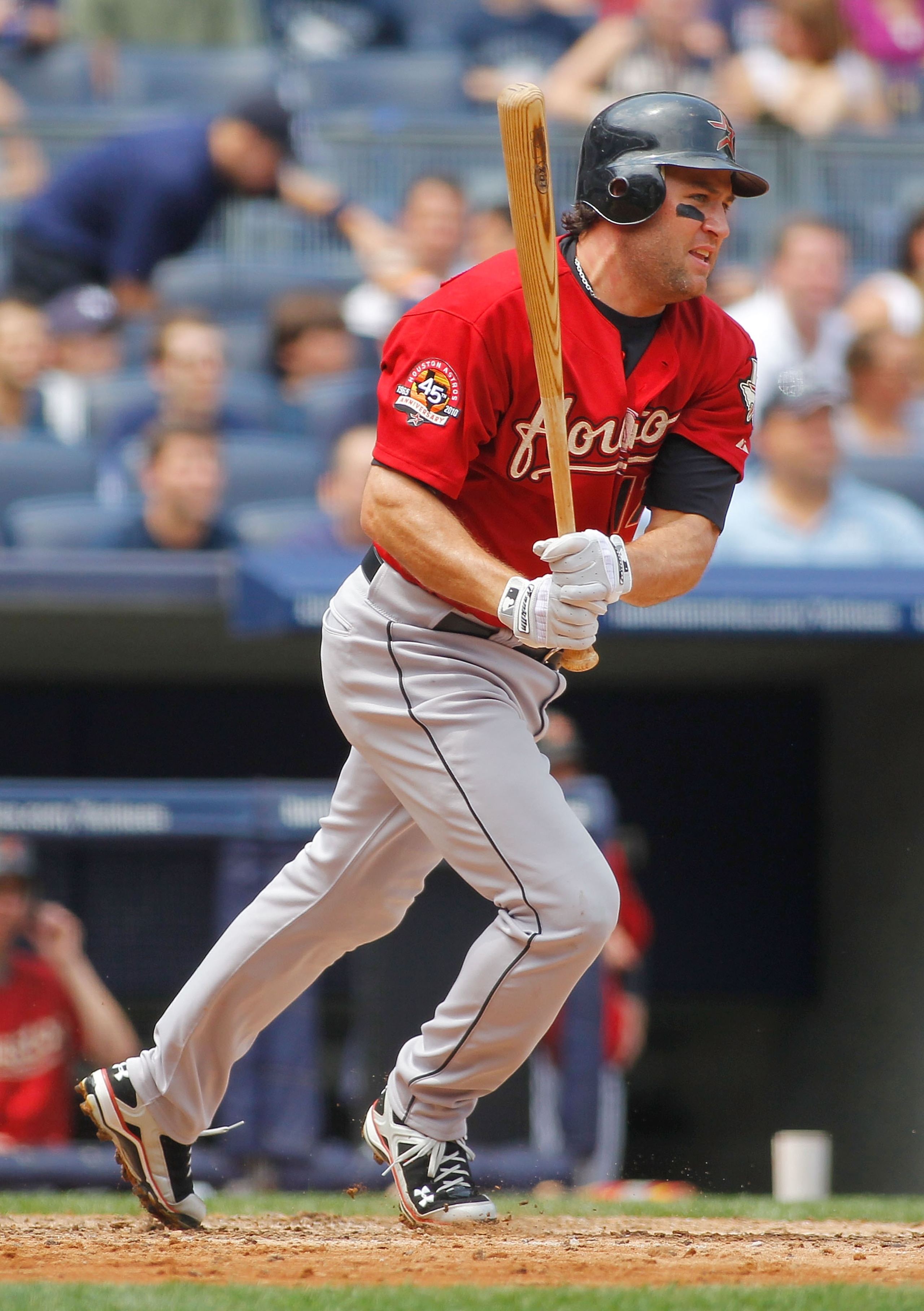 NEW YORK - JUNE 12:  Lance Berkman #17 of the Houston Astros hits against the New York Yankees on June 12, 2010 at Yankee Stadium in the Bronx borough of New York City.  (Photo by Mike Stobe/Getty Images)