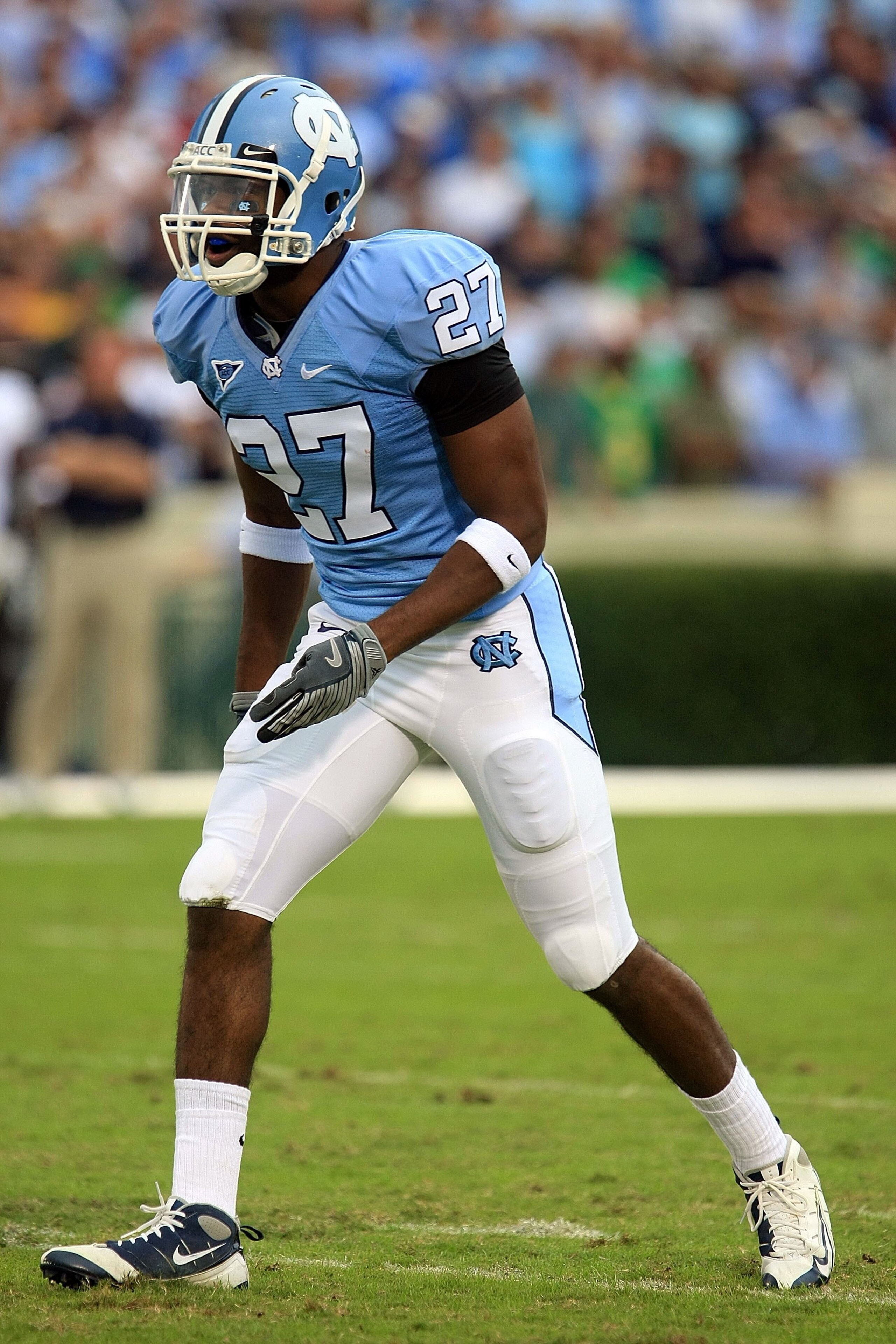 CHAPEL HILL, NC - OCTOBER 11:  Deunta Williams #27 of the North Carolina Tar Heels waits on the field against the Notre Dame Fighting Irish at Kenan Stadium October 11, 2008 in Chapel Hill, North Carolina.  (Photo by Scott Halleran/Getty Images)