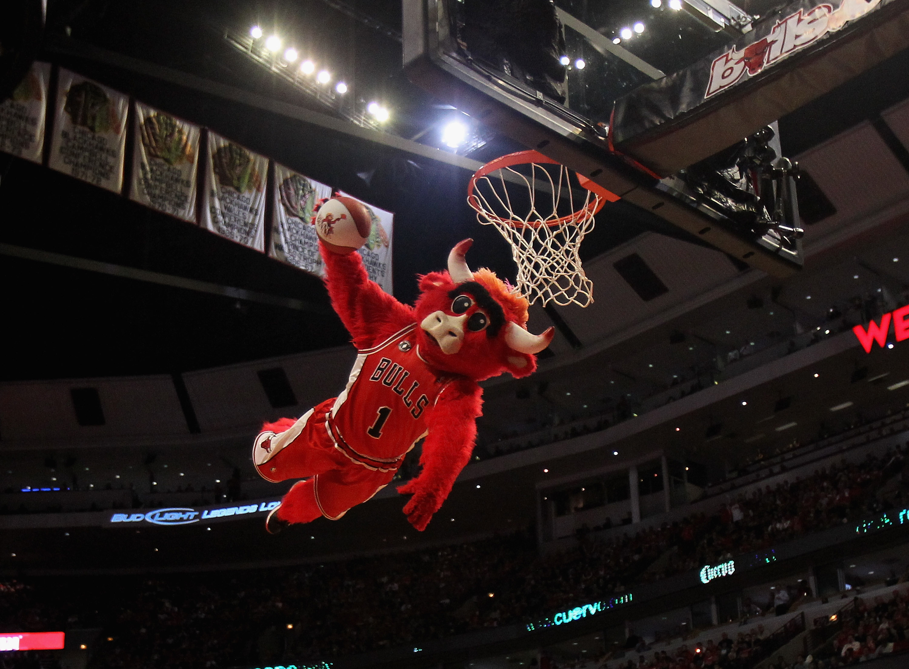CHICAGO, IL - APRIL 18: Chicago Bulls mascot Benny the Bull leaps for a dunk during a time-out between the Bulls and the Indiana Pacers in Game Two of the Eastern Conference Quarterfinals in the 2011 NBA Playoffs at the United Center on April 18, 2011 in