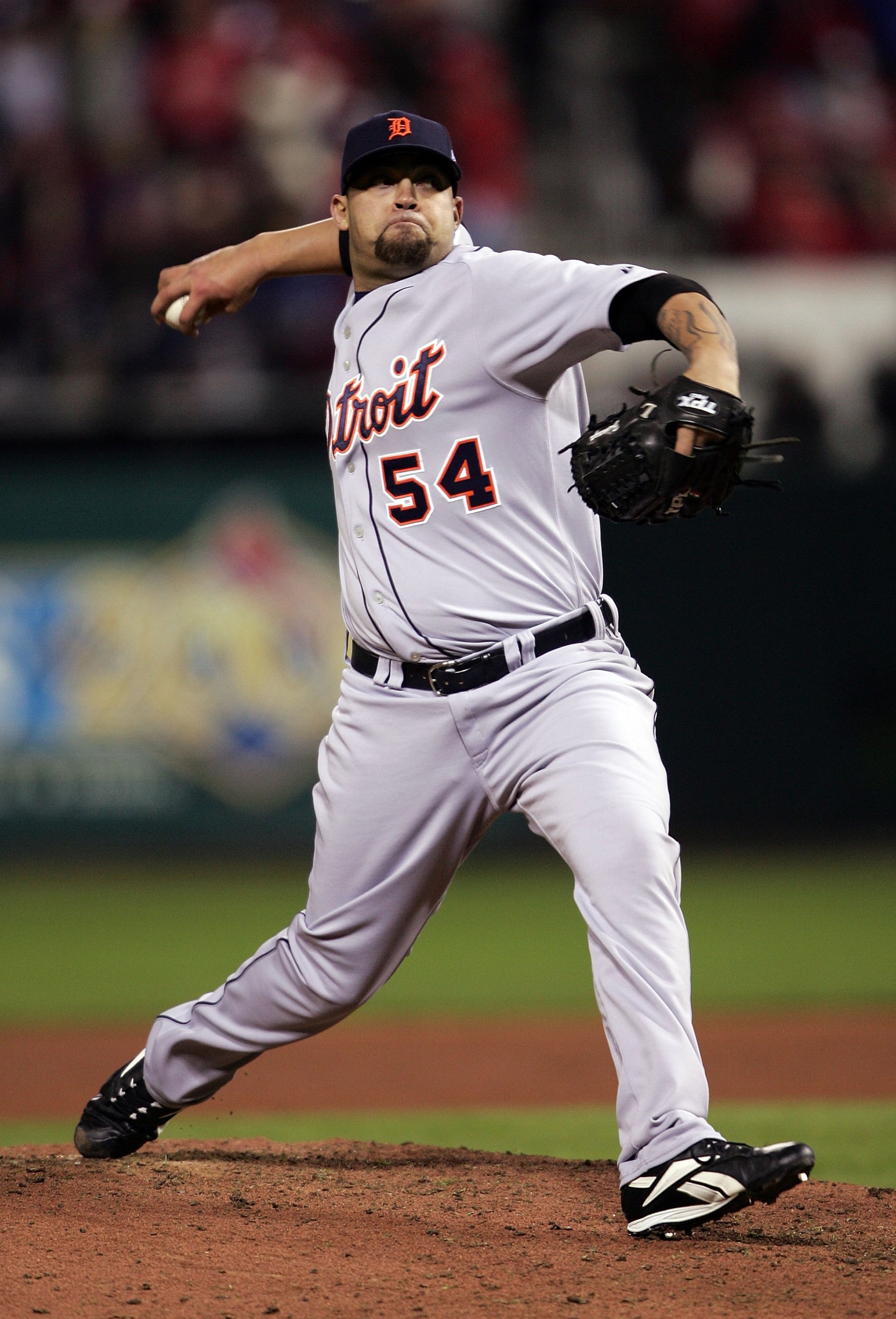 ST LOUIS - OCTOBER 24:  Joel Zumaya #54 of the Detroit Tigers pitches against the St. Louis Cardinals during Game Three of the 2006 World Series at Busch Stadium on October 24, 2006 in St. Louis, Missouri.  (Photo by Elsa/Getty Images)