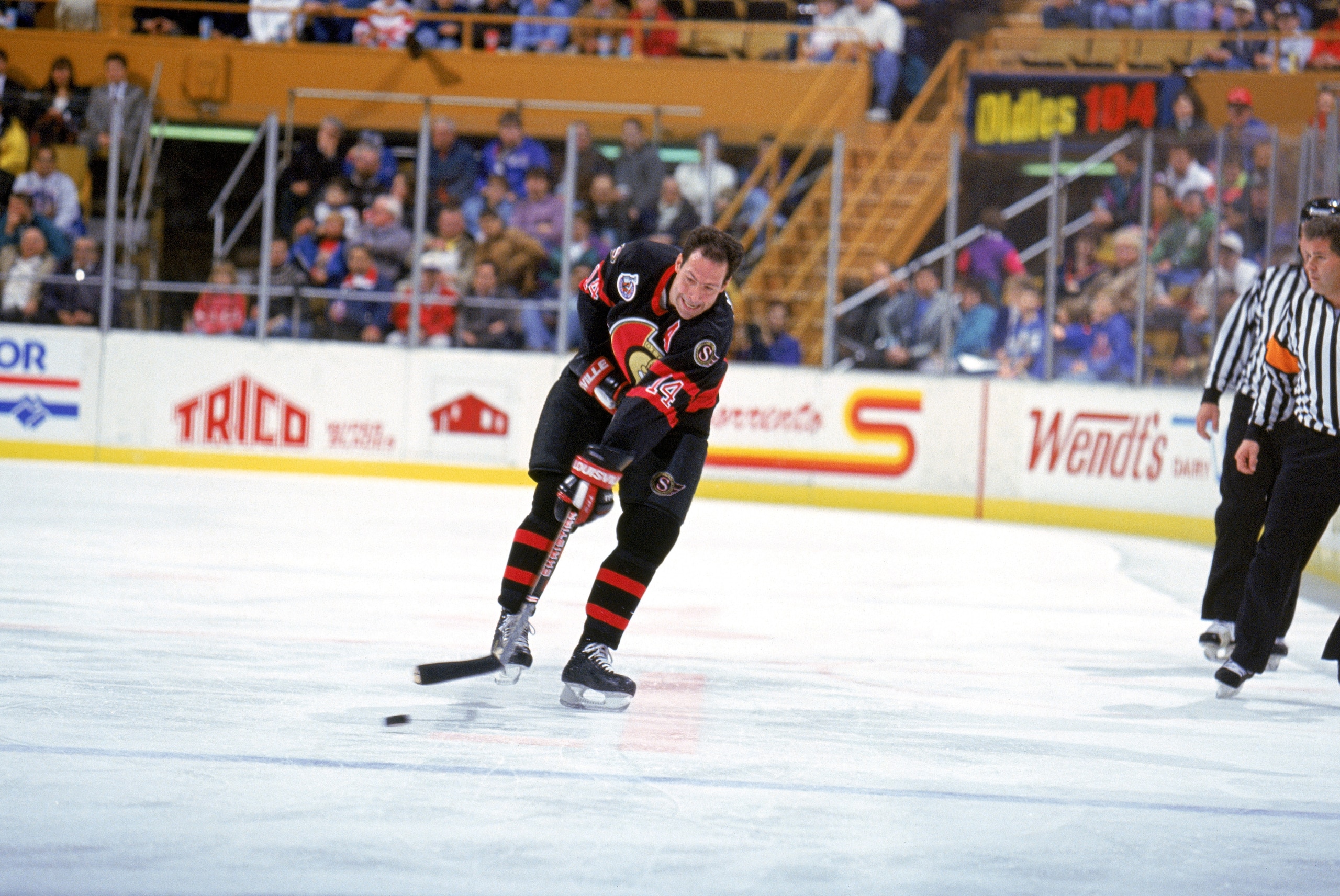 BUFFALO, NY - NOVEMBER 27: Defense Brad Marsh #14 of the Ottawa Senators warms up prior to a game against the Buffalo Sabres on November 27, 1992 at Memorial Auditorium in Buffalo, New York. (Photo by Rick Stewart/Getty Images) BUFFALO, NY - NOVEMBER 27: Defense Brad Marsh #14 of the Ottawa Senators warms up prior to a game against the Buffalo Sabres on November 27, 1992 at Memorial Auditorium in Buffalo, New York. (Photo by Rick Stewart/Getty Images)