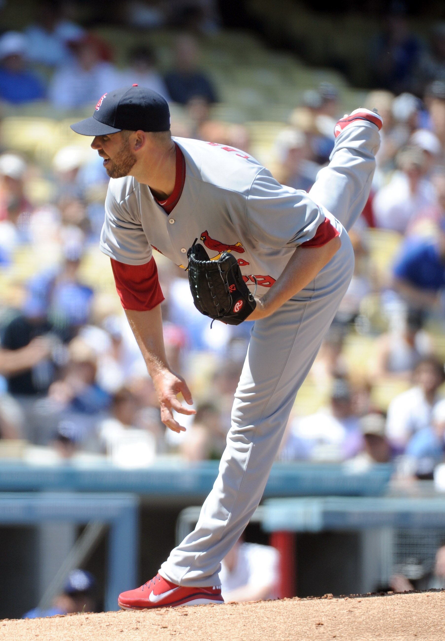 LOS ANGELES, CA - APRIL 17:  Chris Carpenter #29 of the St Louis Cardinals pitches against the Los Angeles Dodgers during the first inning at Dodger Stadium on April 17, 2011 in Los Angeles, California.  (Photo by Harry How/Getty Images)