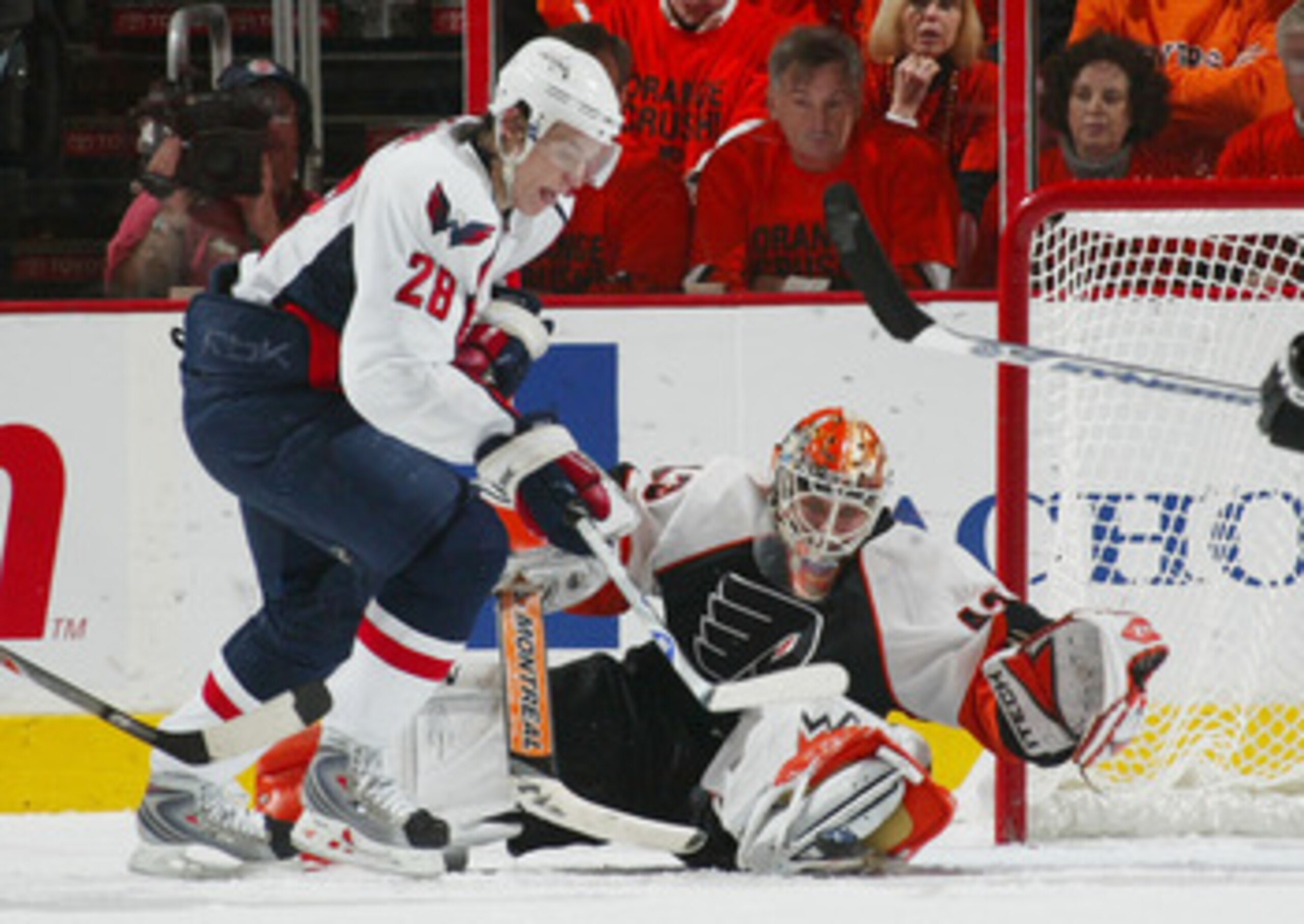 PHILADELPHIA - APRIL 21: Alexander Semin #28 of the Washington Capitals ties the score at 2-2 at 18:03 of the second period against Martin Biron #43 of the Philadelphia Flyers in game six of the Eastern Conference Quarterfinals of the 2008 NHL Stanley Cup