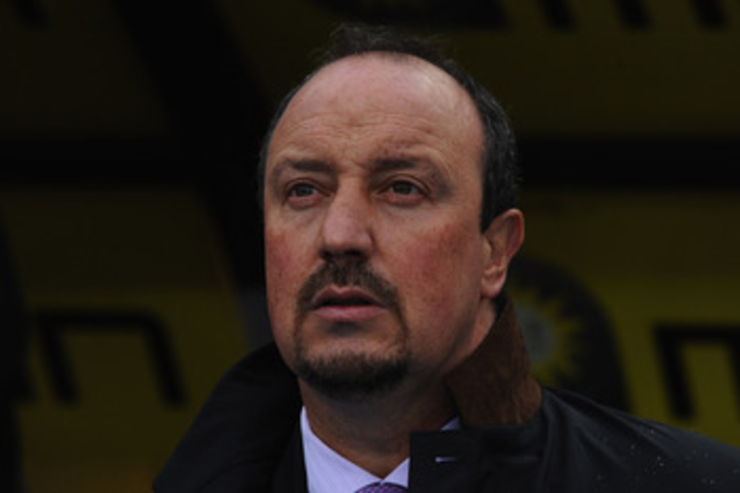 VERONA, ITALY - NOVEMBER 21:  FC Internazionale Milano head coach Rafael Benitez looks on prior to the Serie A match between AC Chievo Verona and FC Internazionale Milano at Stadio Marc' Antonio Bentegodi on November 21, 2010 in Verona, Italy.  (Photo by 