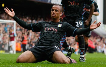 LONDON, ENGLAND - APRIL 16:  Gabriel Agbonlahor of Aston Villa celebrates after scoring the winning goal during the Barclays Premier League match between West Ham United and Aston Villa at the Boleyn Ground on April 16, 2011 in London, England.  (Photo by